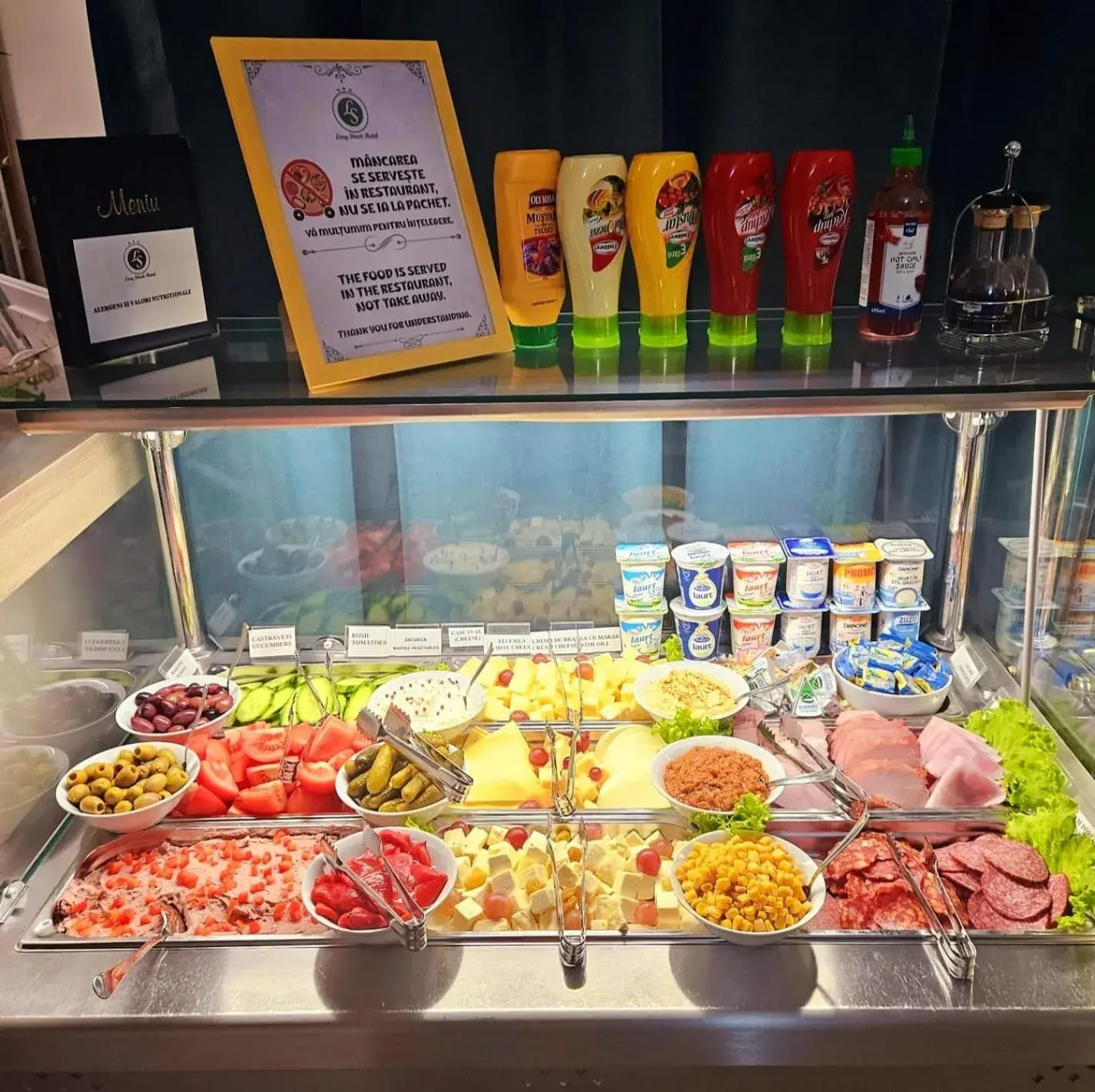 Food and drinks in Long Street Hotel Food and drinks in Long Street Hotel