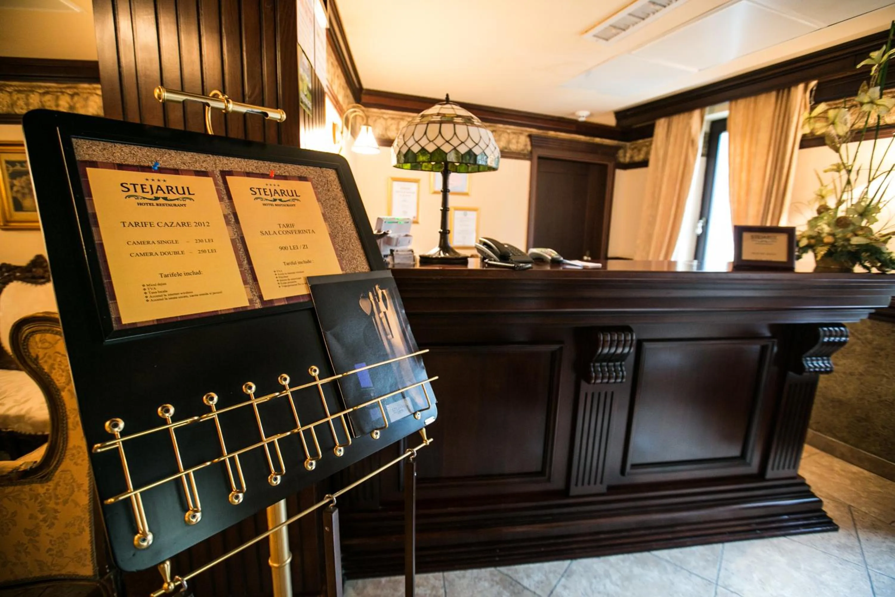 Lobby or reception in Hotel Stejarul