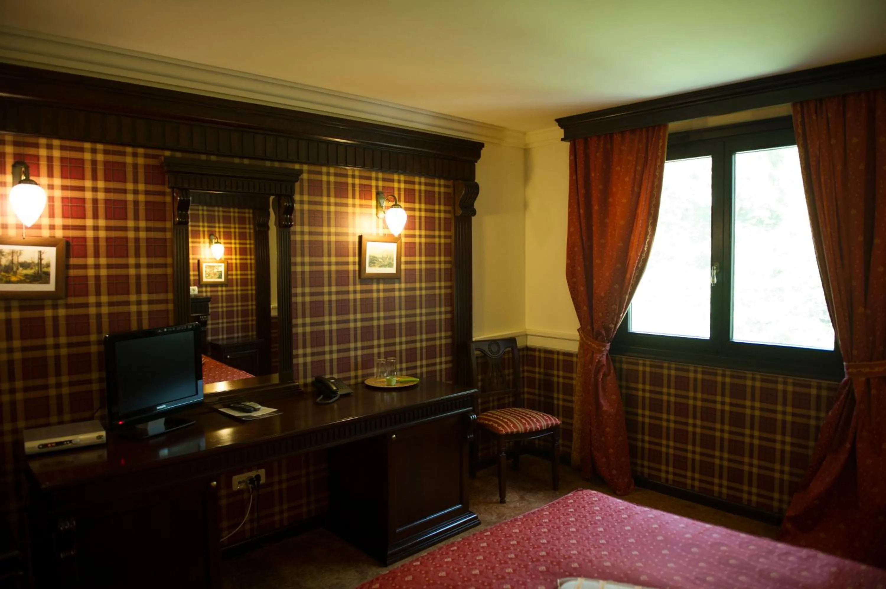 Photo of the whole room in Hotel Stejarul