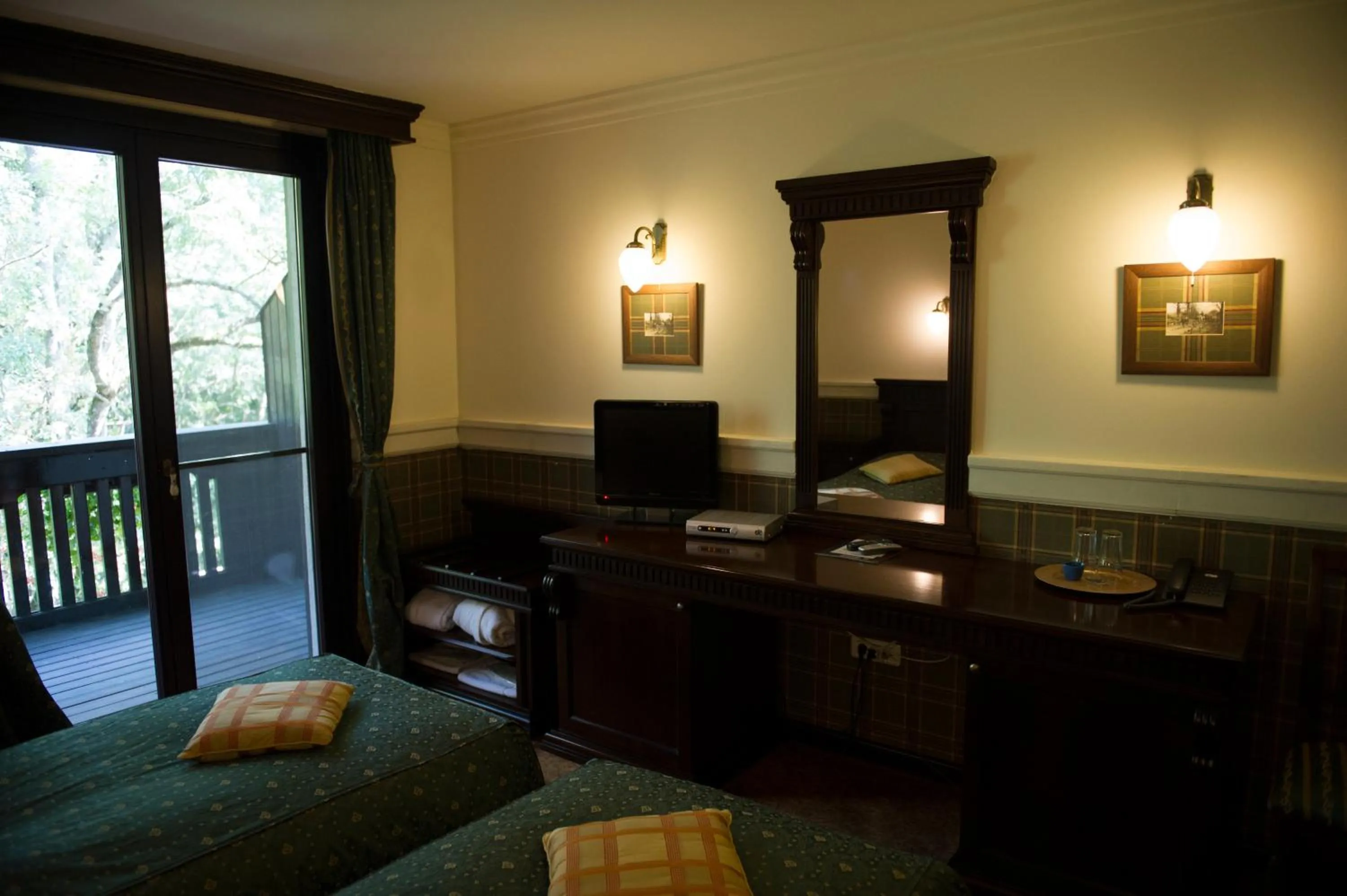 Bed in Hotel Stejarul