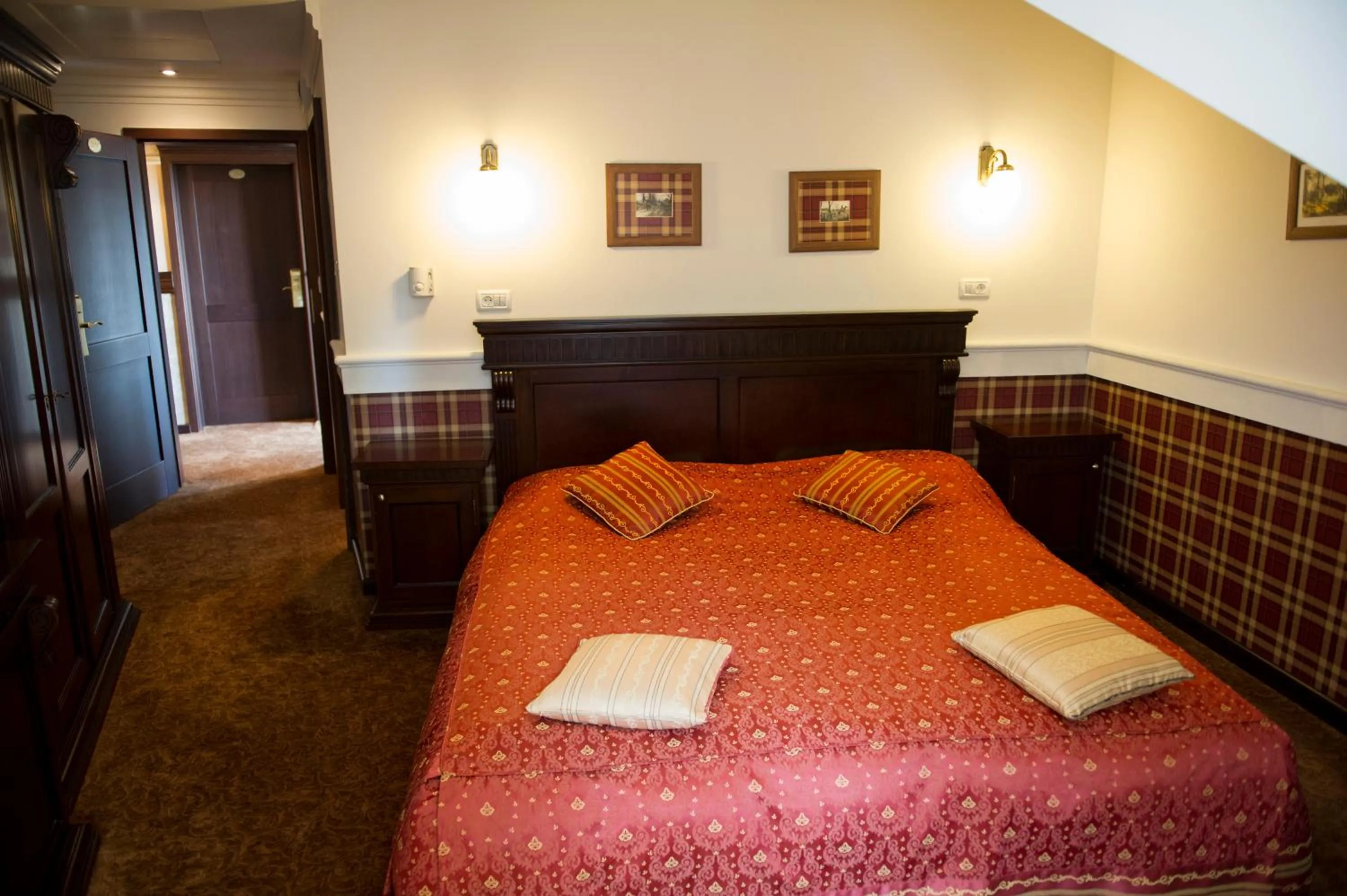 Bed in Hotel Stejarul