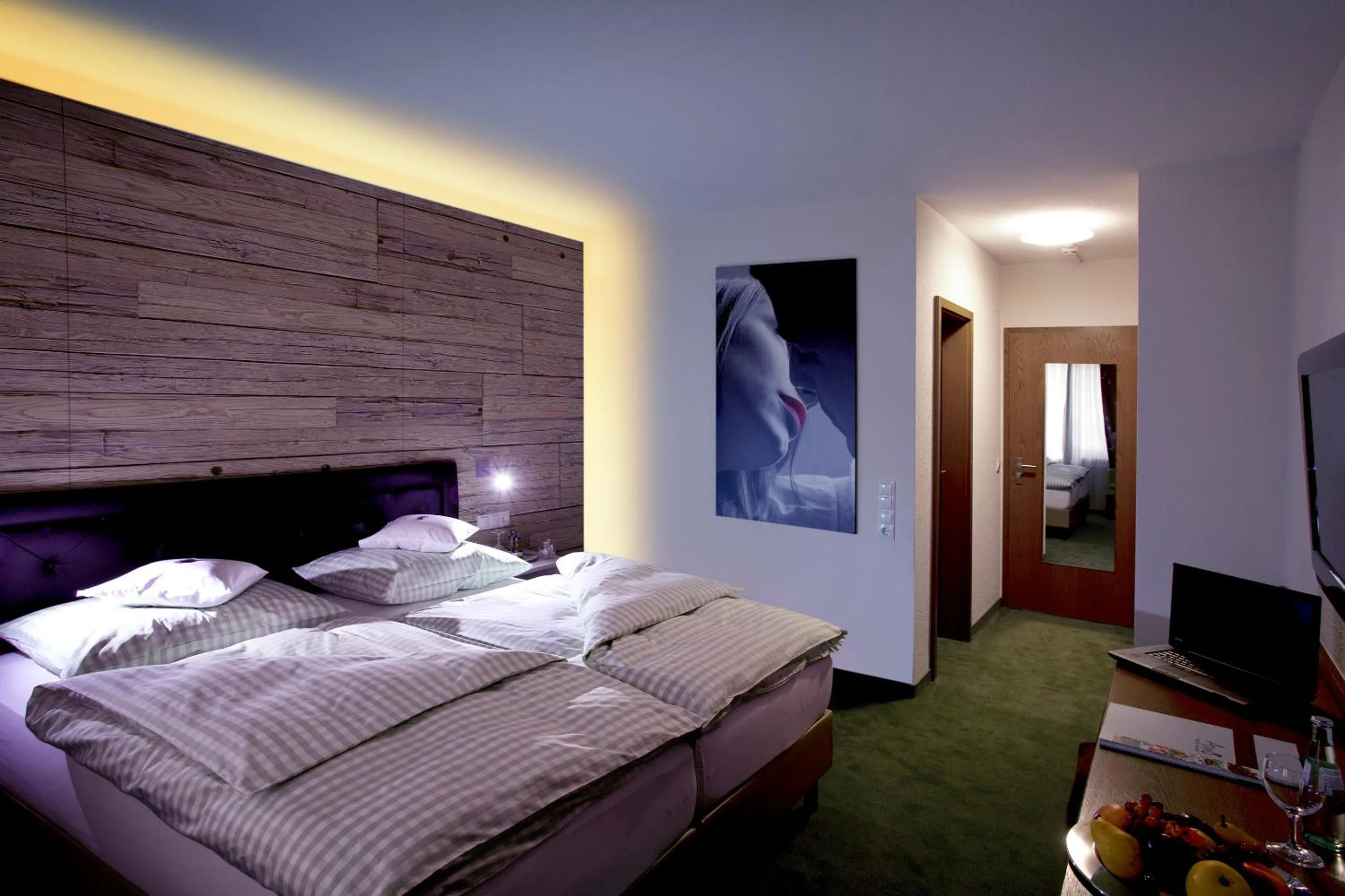 Photo of the whole room, Bed in Hotel Restaurant Anna