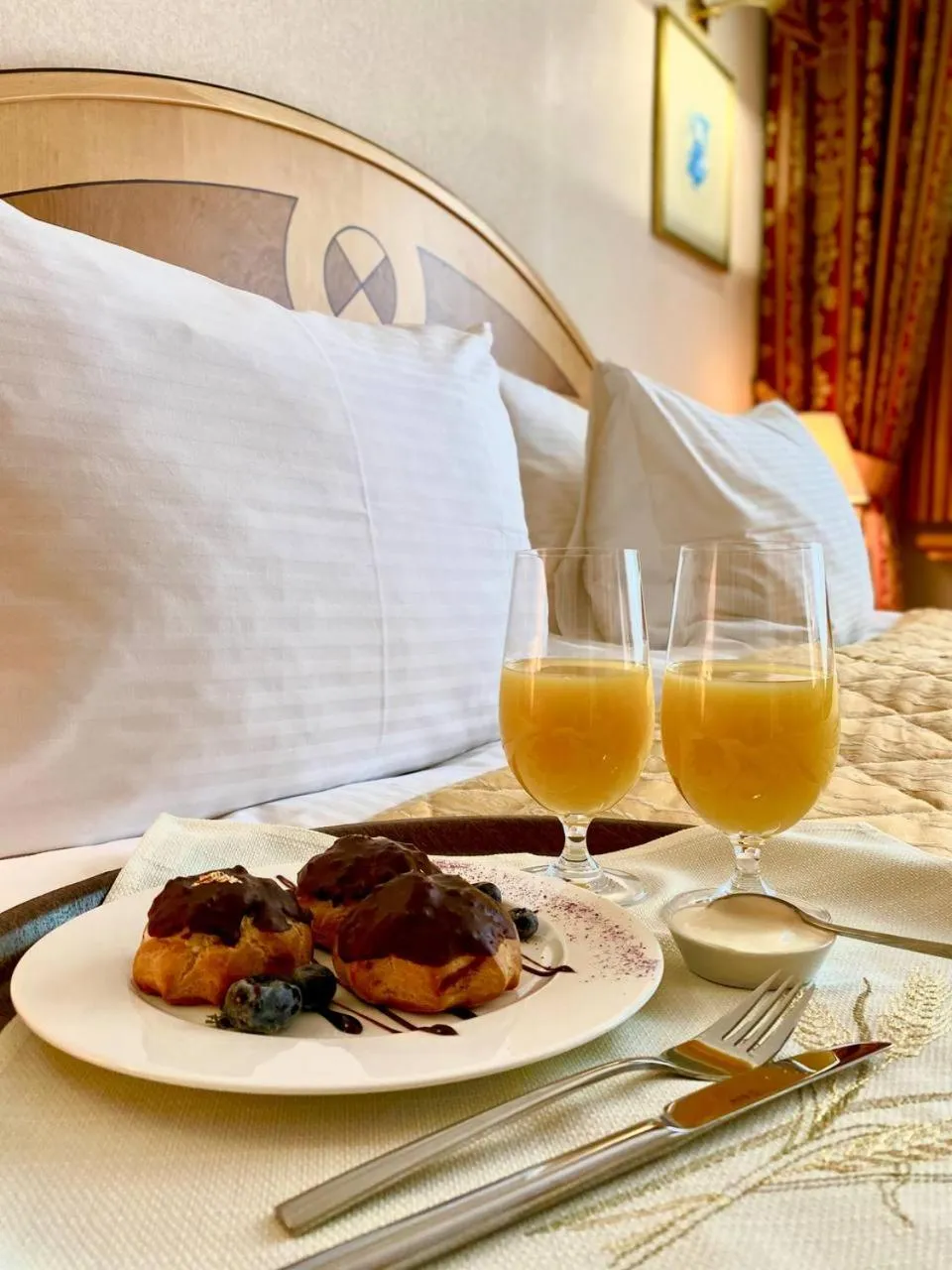 Photo of the whole room, Bed in Natsionalny Hotel