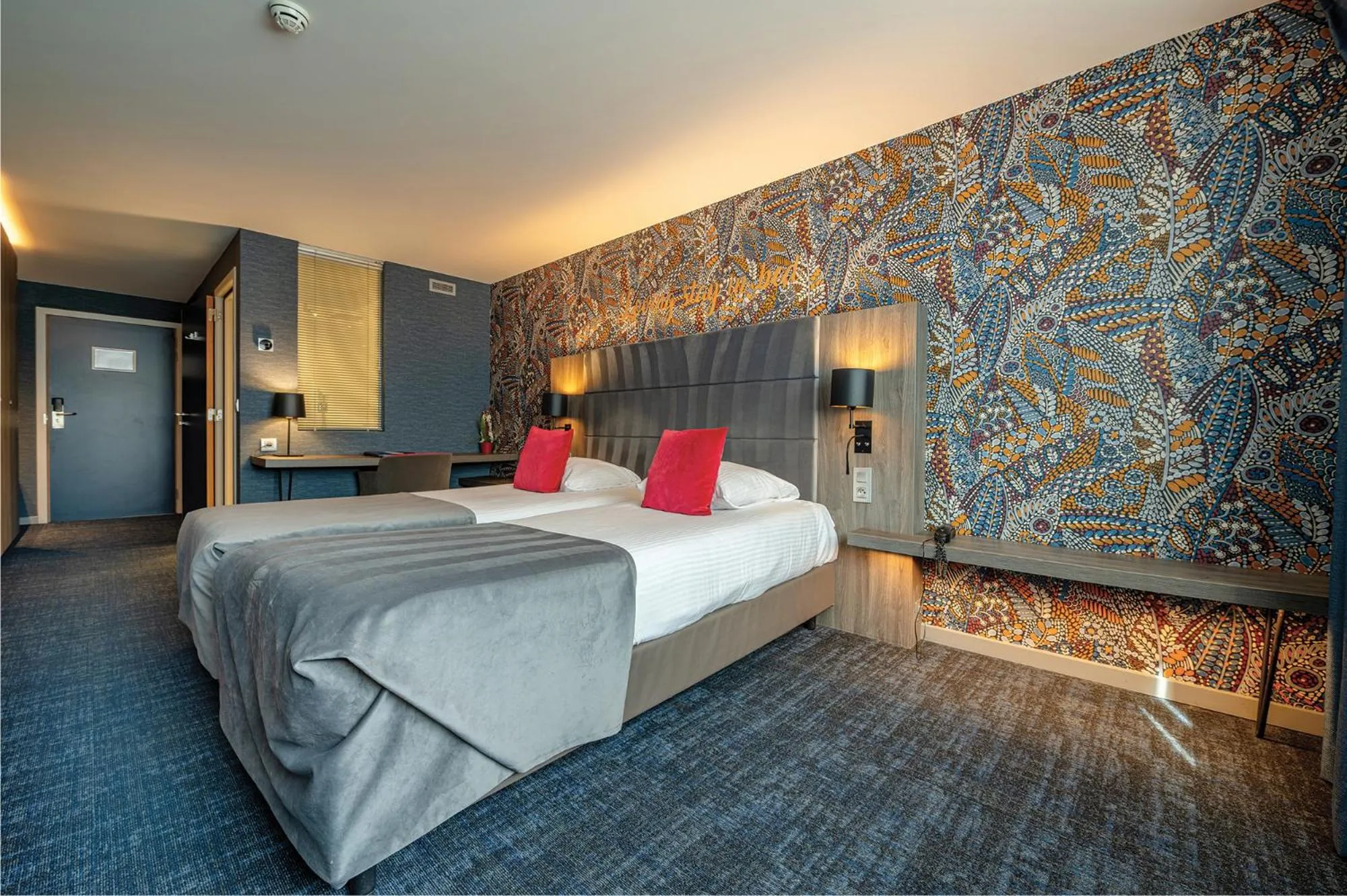 Bed in Van der Valk Hotel Liège Congres