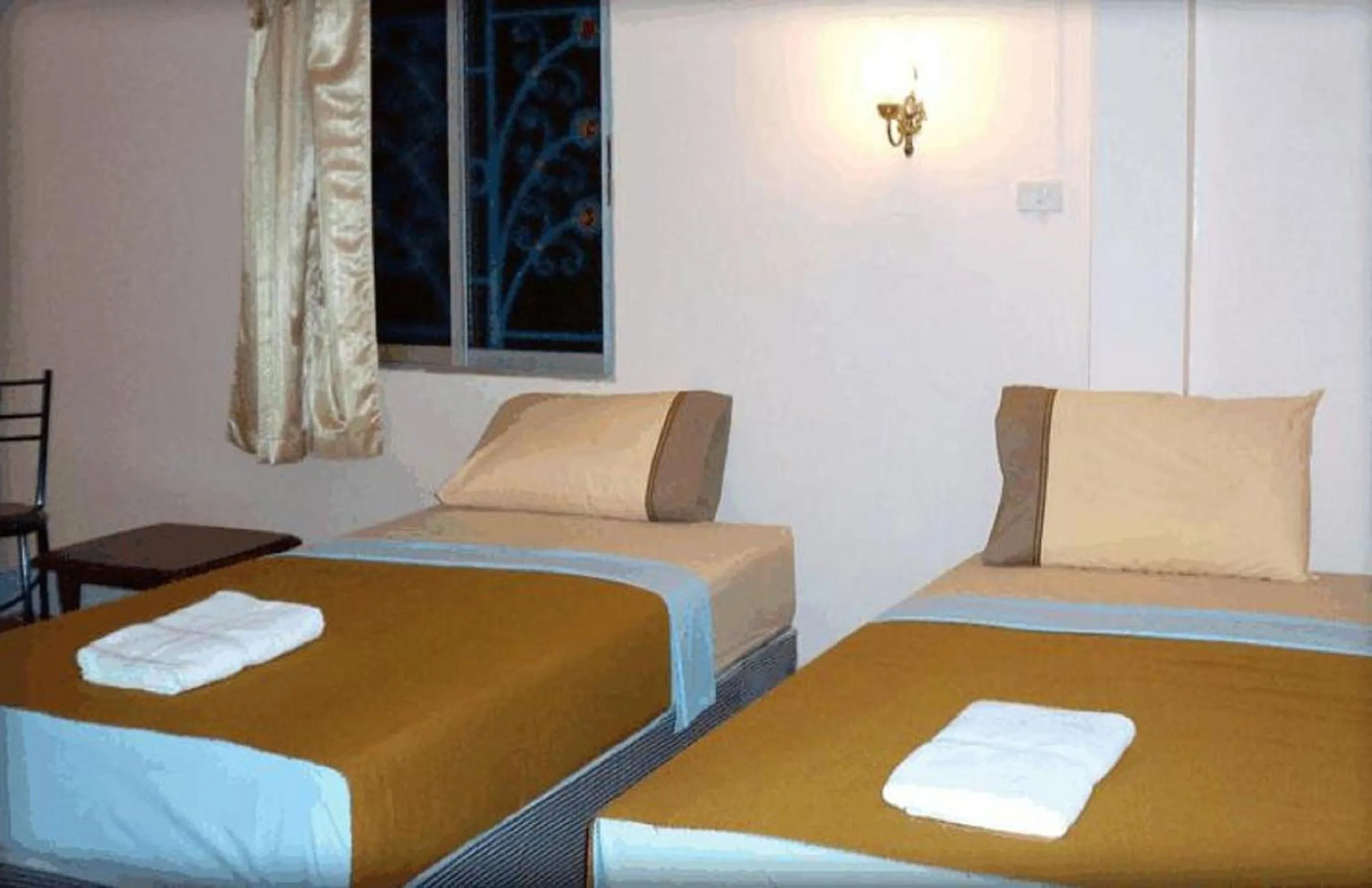 Bed in D's Corner & Guesthouse