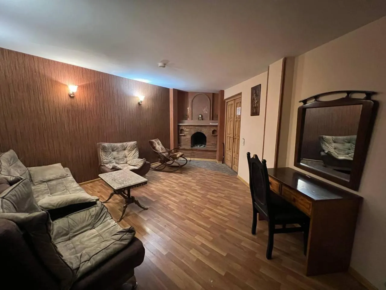 Living room, Seating Area in Georgian House