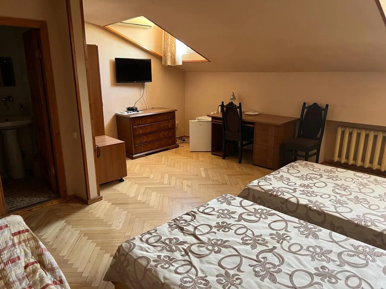 Bed in Georgian House