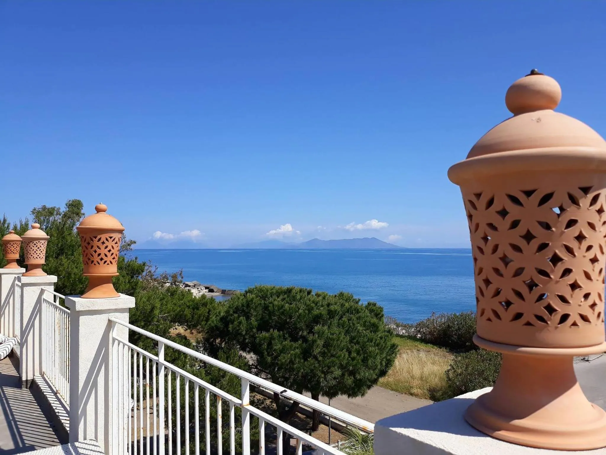 Beach in Yachting Club Mare