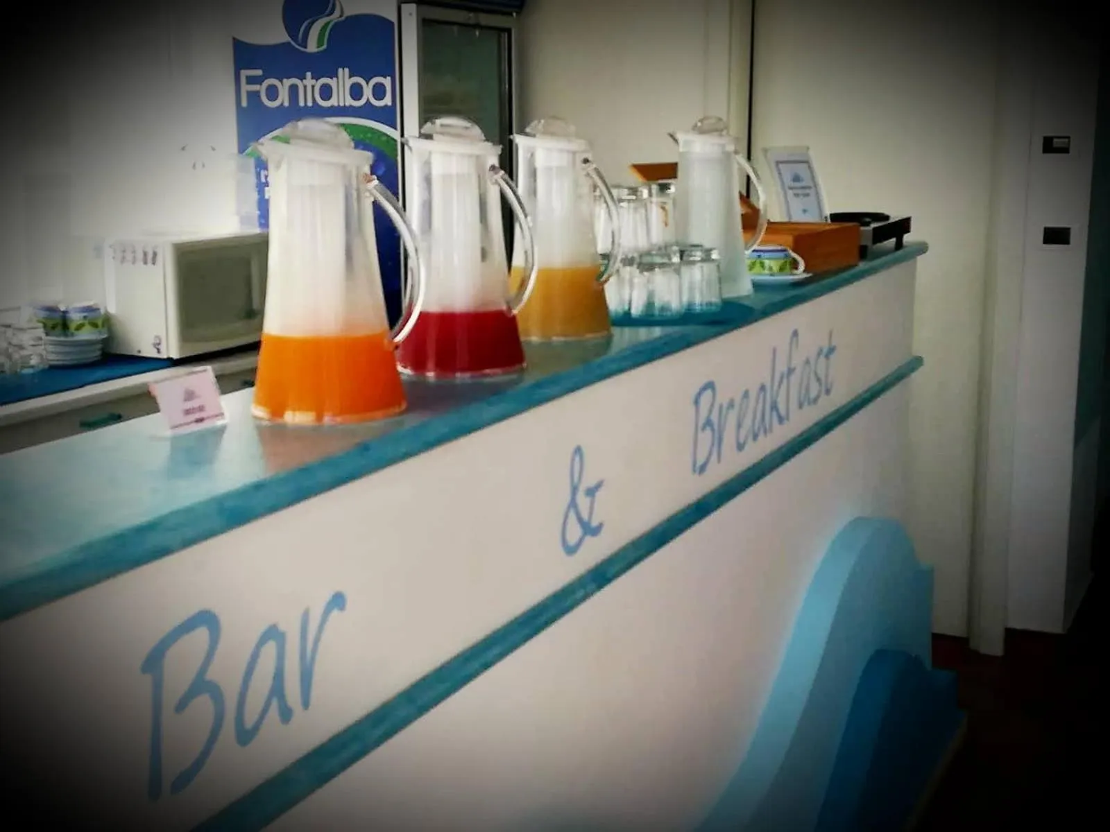 Breakfast in Yachting Club Mare