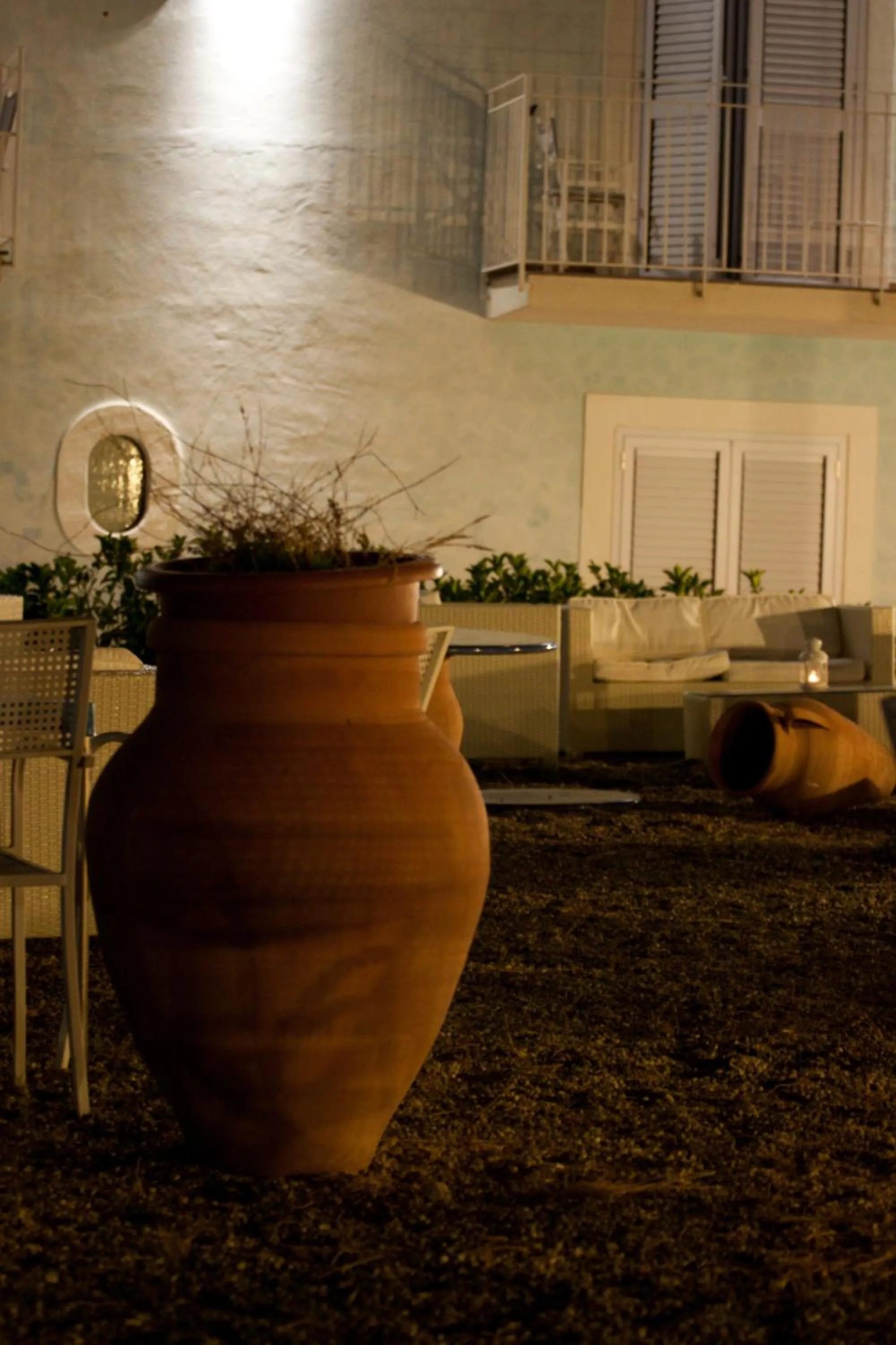 Facade/entrance in Yachting Club Mare