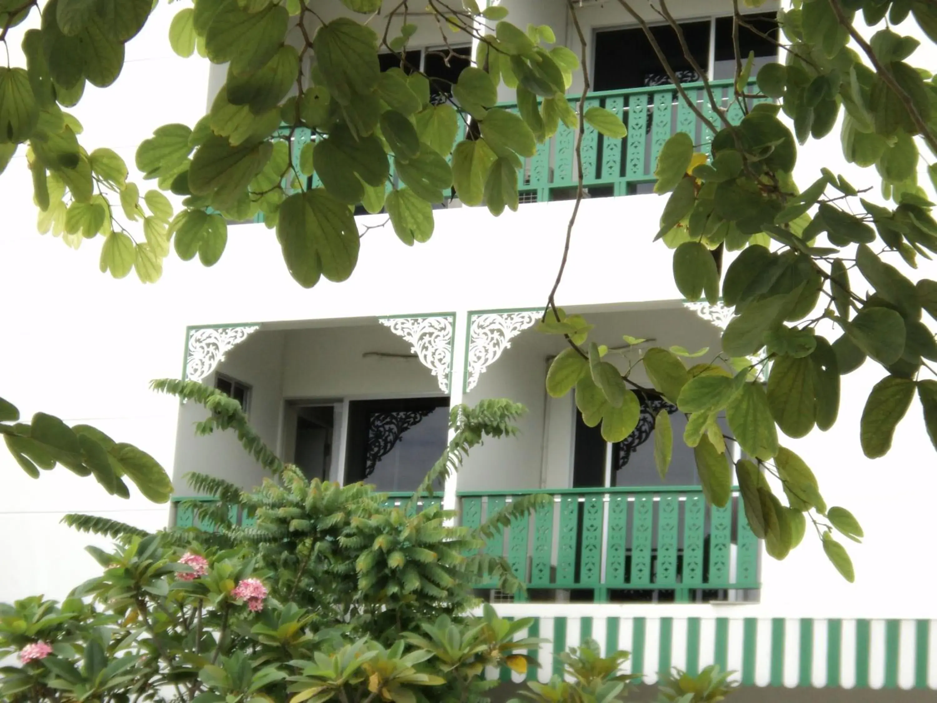 Property building in Chomdao Hotel Property building in Chomdao Hotel