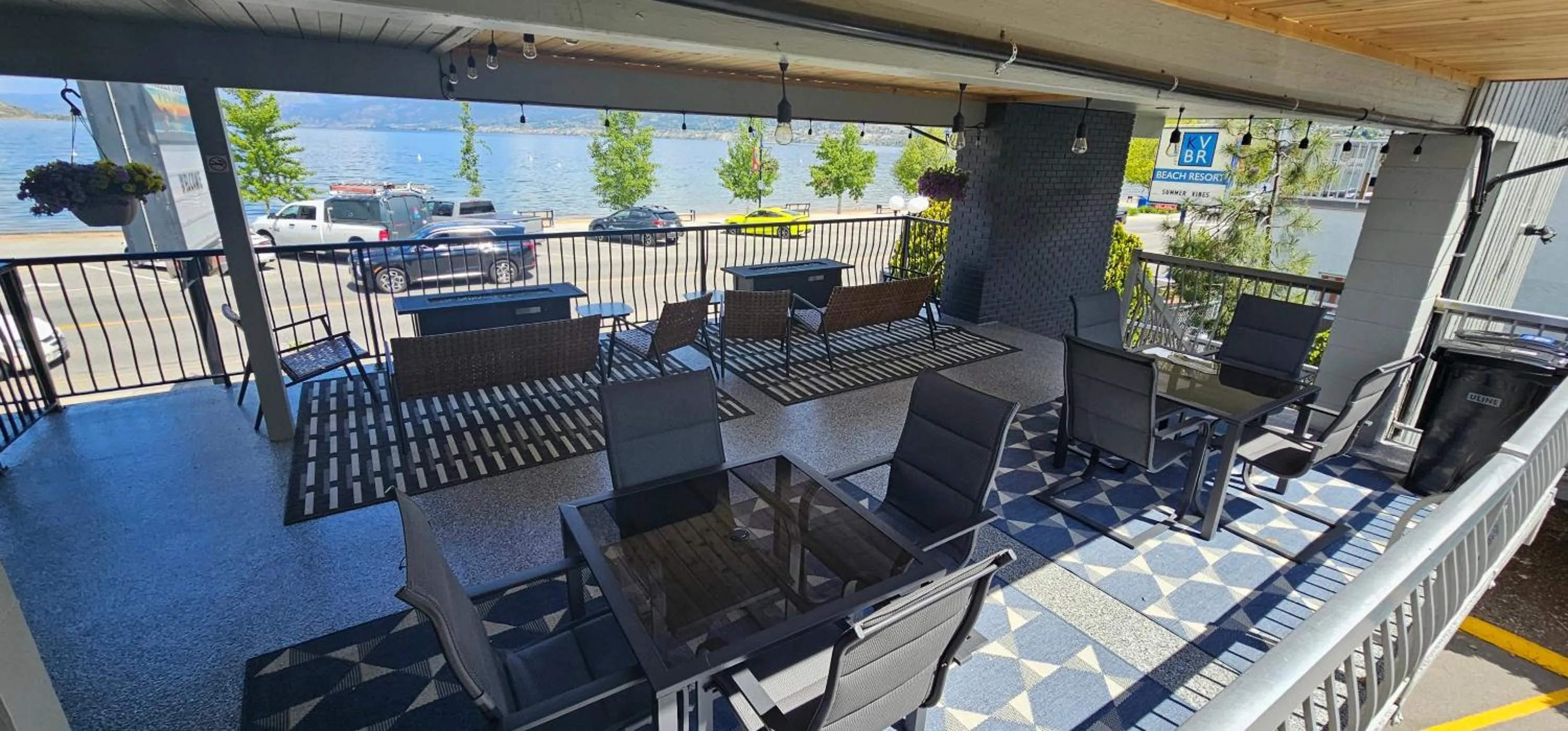 Natural landscape in Okanagan Lakefront Resort