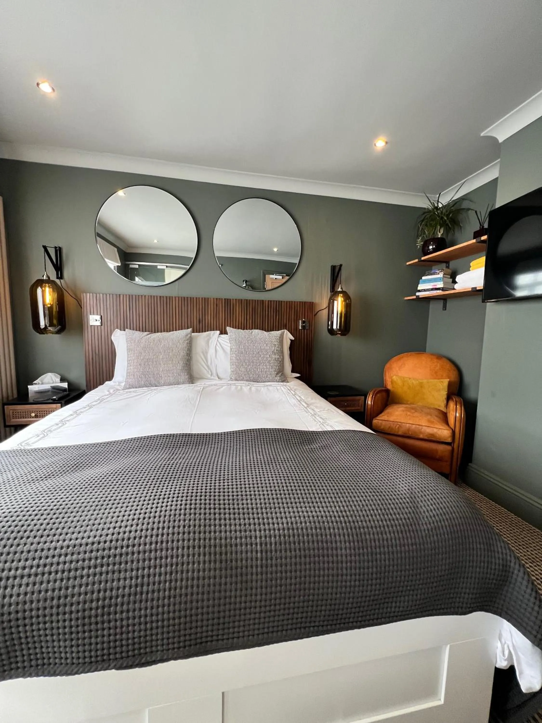 Bed in Rockmount Rooms & Apartment