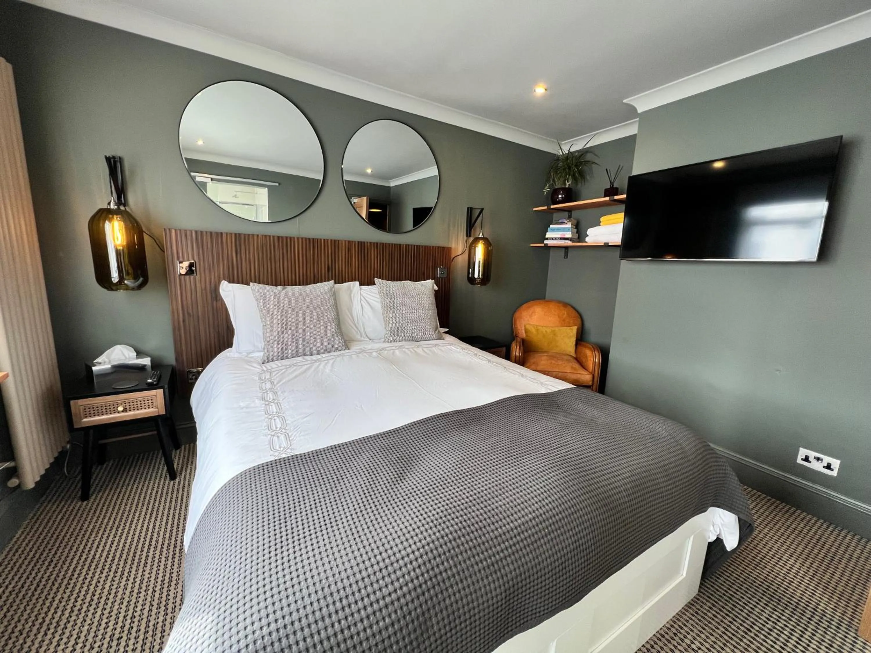 Bed in Rockmount Rooms & Apartment