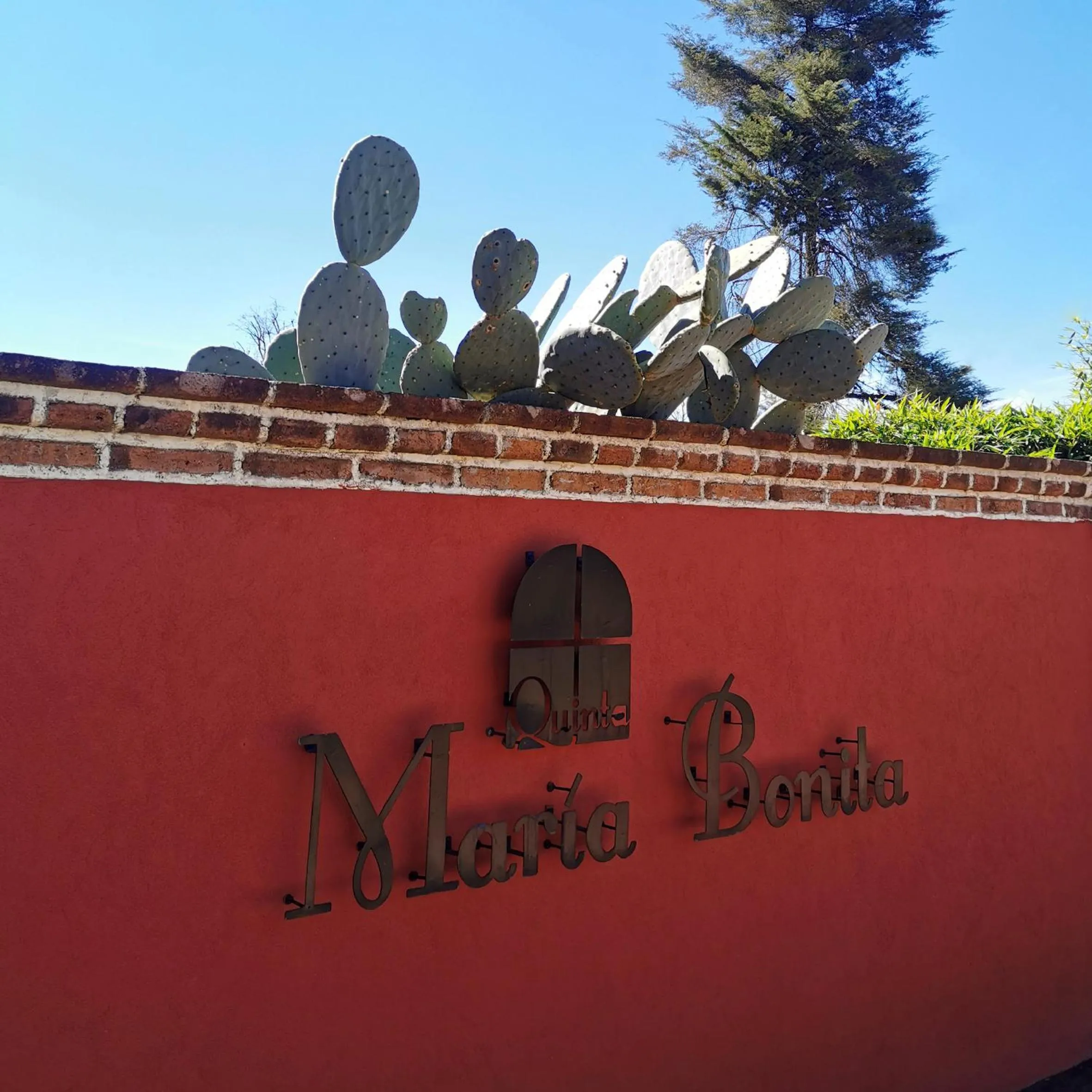 Property logo or sign in Quinta Maria Bonita