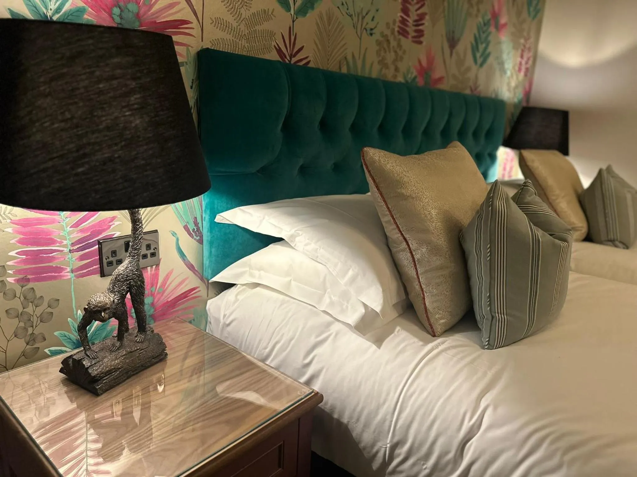 Bedroom, Bed in The George Hotel Easingwold