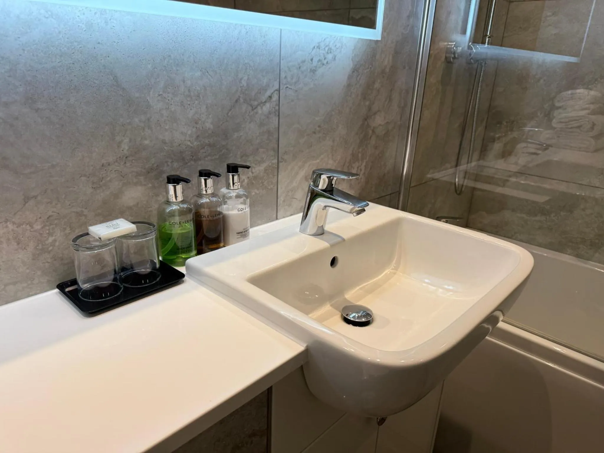 Bathroom in The George Hotel Easingwold