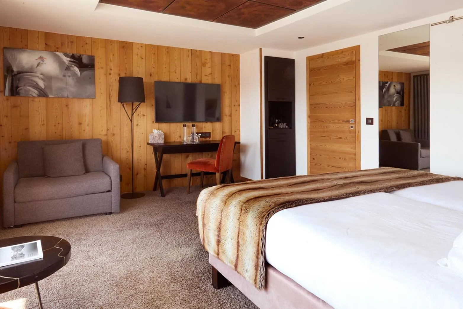 Bed in Hôtel Daria-I Nor by Les Etincelles