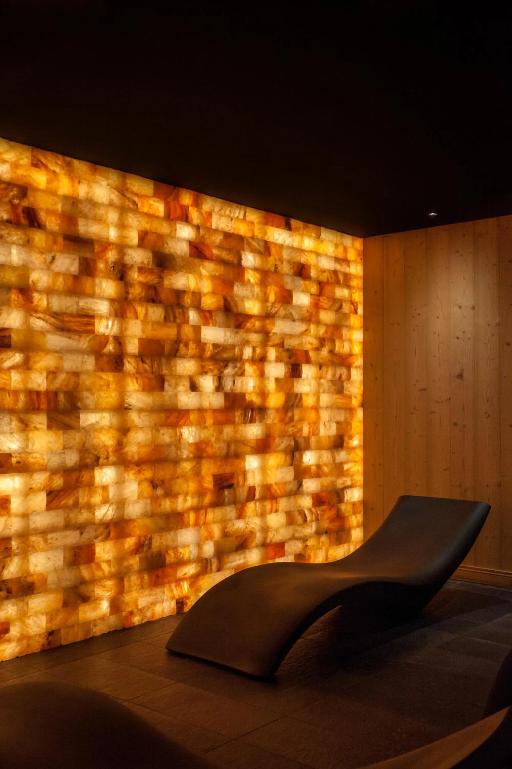 Spa and wellness centre/facilities in Hôtel Daria-I Nor by Les Etincelles