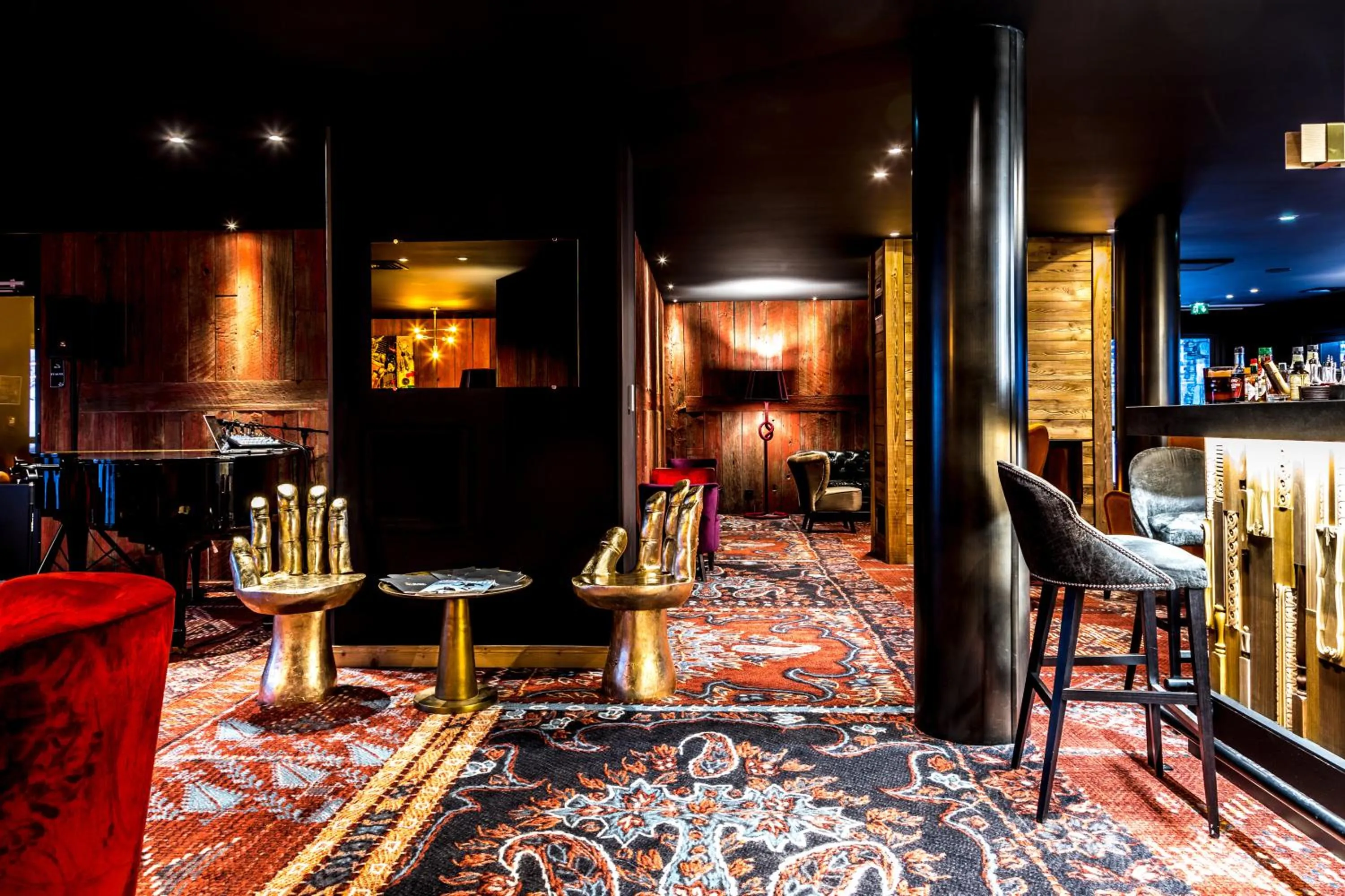 Lounge or bar in Hôtel Daria-I Nor by Les Etincelles