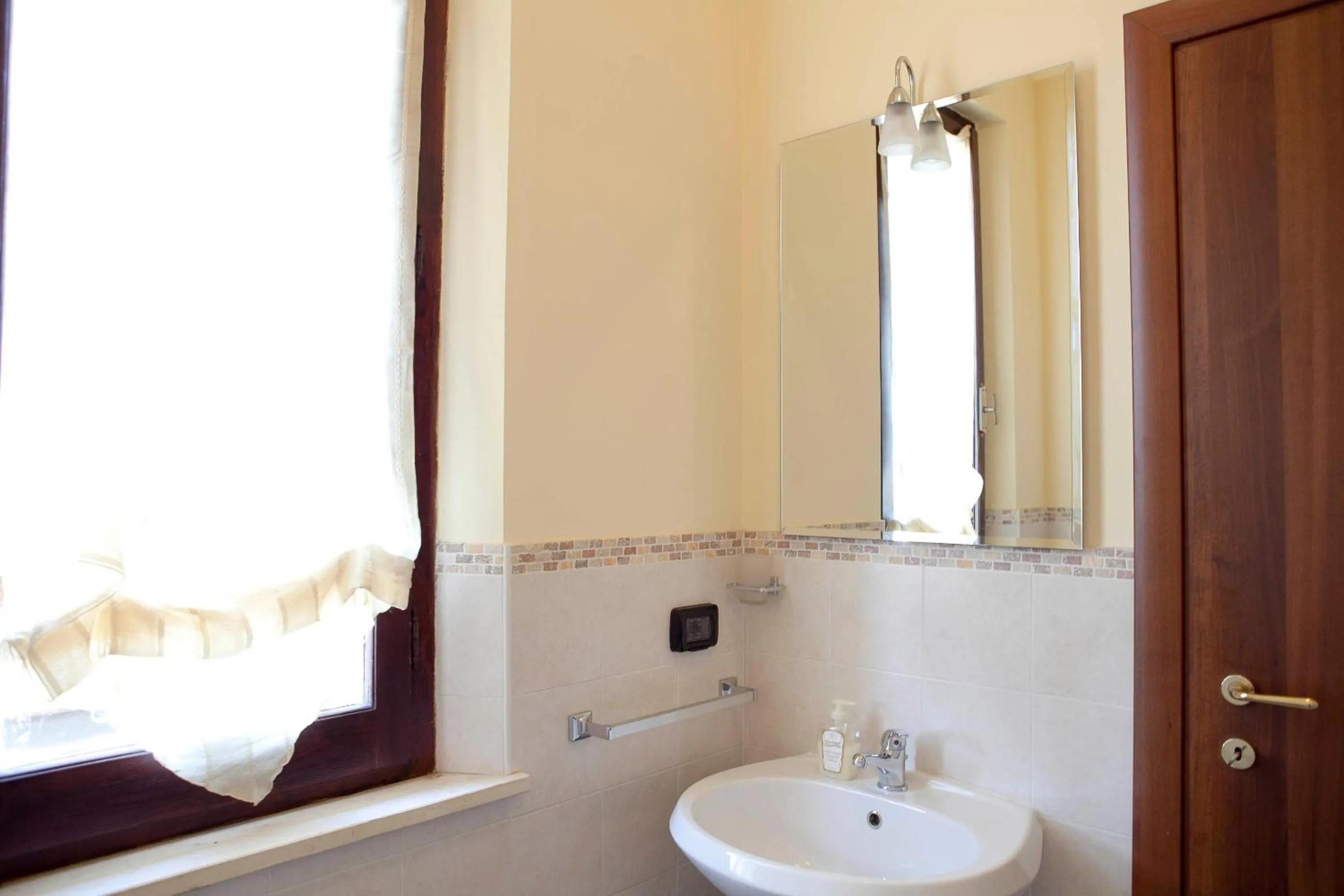 Shower in B&B Raffiori