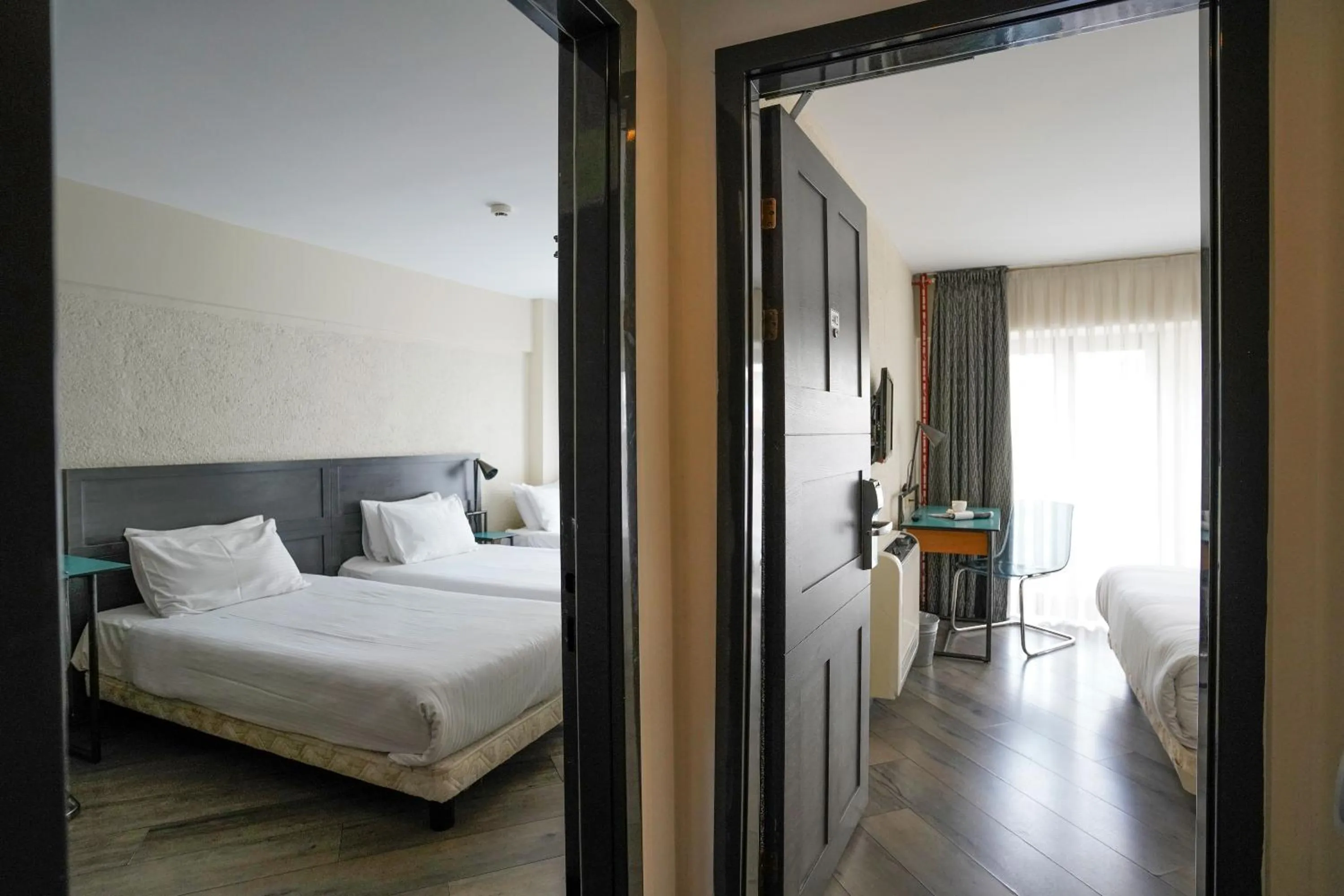 Photo of the whole room, Bed in Faros Hotel Taksim-Special Category