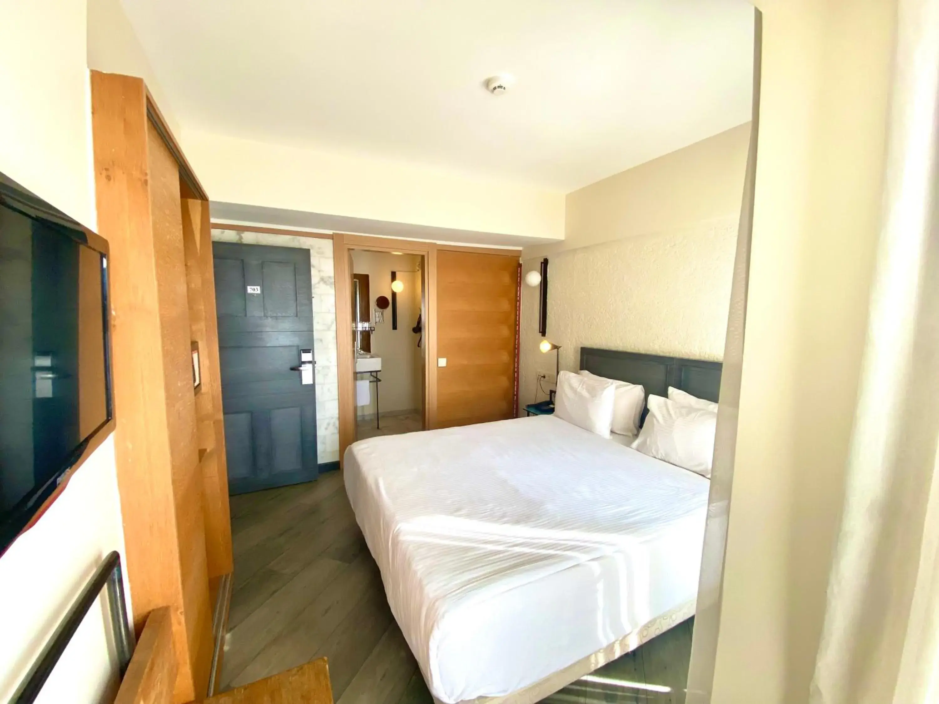 Deluxe Quiet Room with City View in Faros Hotel Taksim-Special Category Deluxe Quiet Room with City View in Faros Hotel Taksim-Special Category