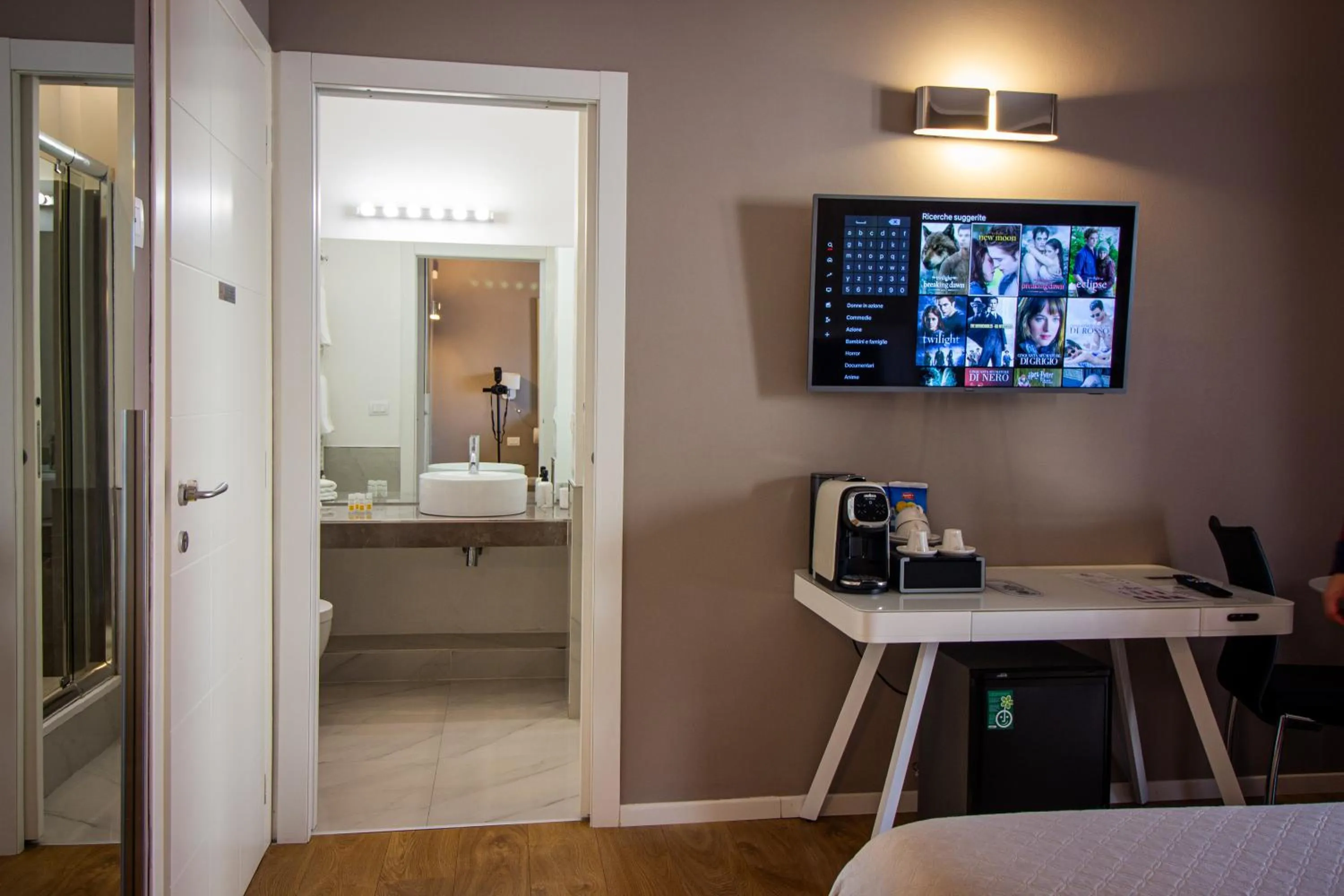 TV and multimedia in Album Boutique Rooms