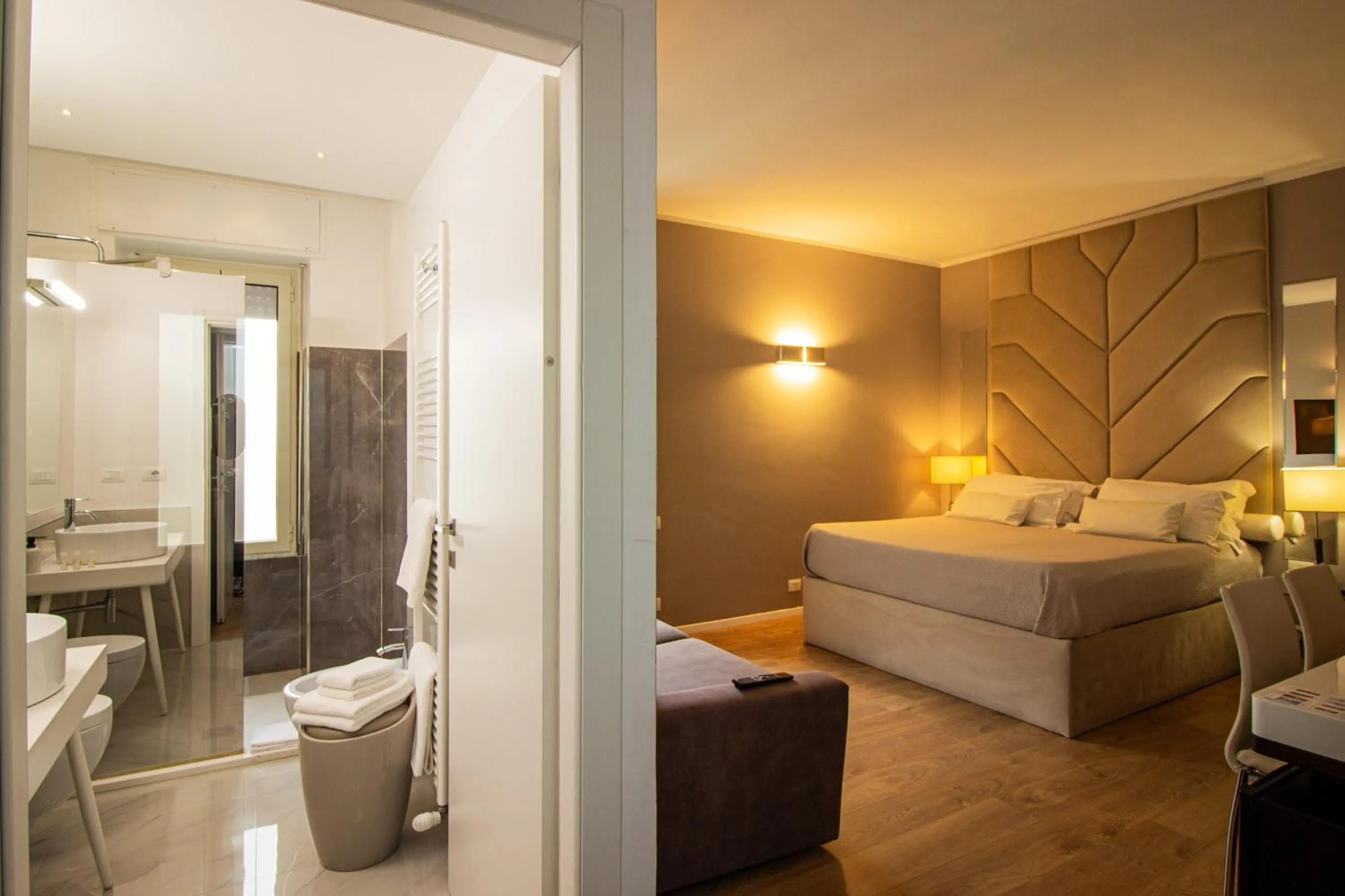 Bedroom, Bed in Album Boutique Rooms