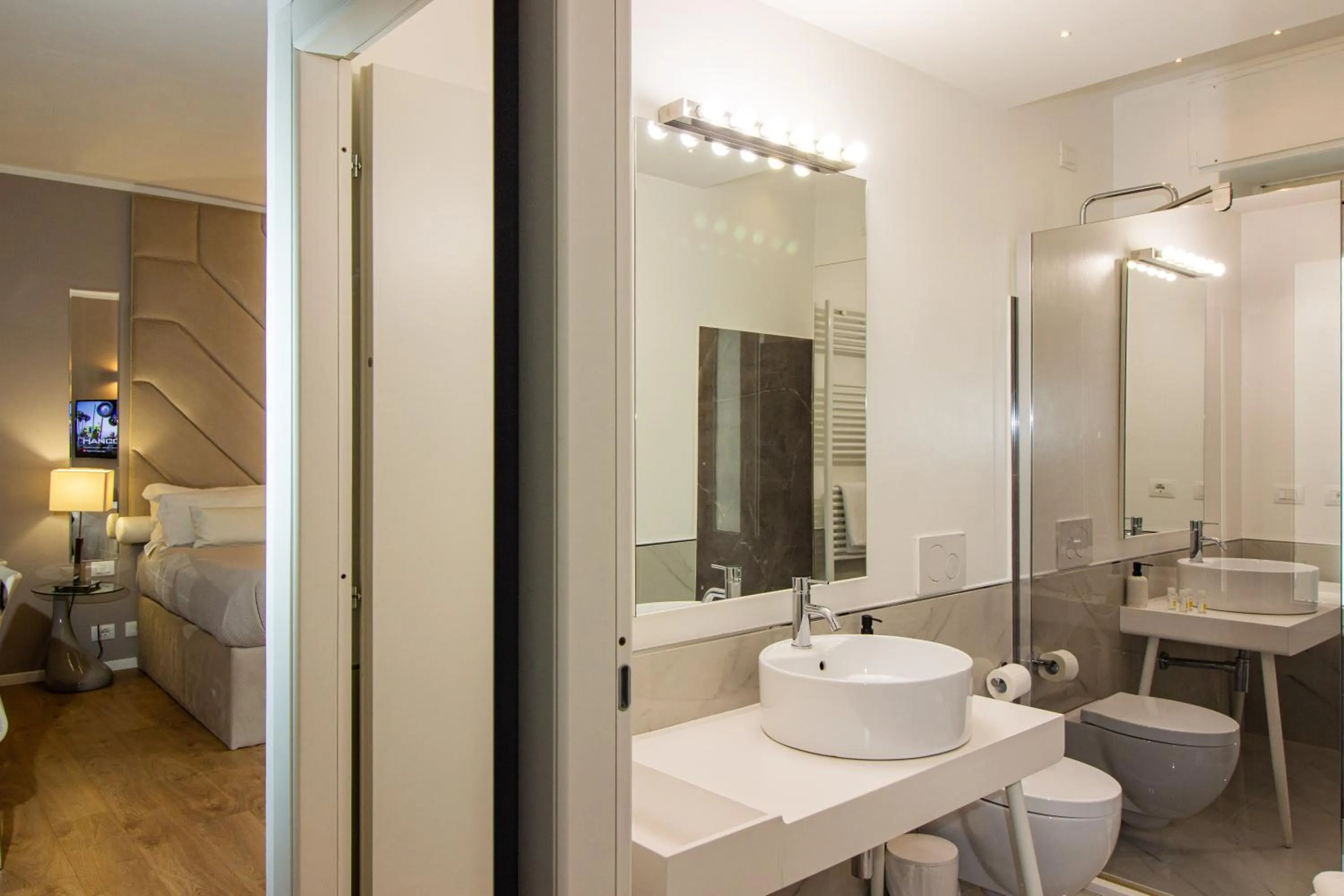 Shower in Album Boutique Rooms