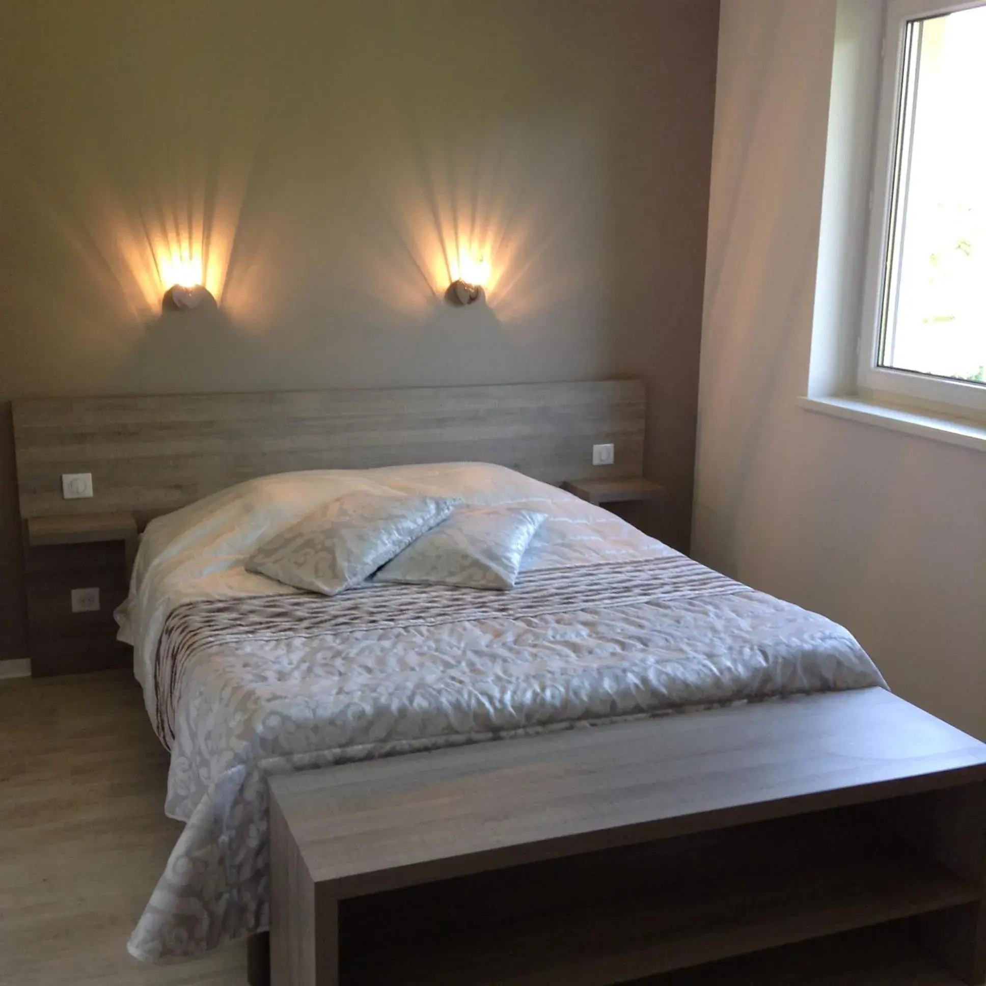 Double Room - Annex in Hotel Restaurant A l'Ange Double Room - Annex in Hotel Restaurant A l'Ange