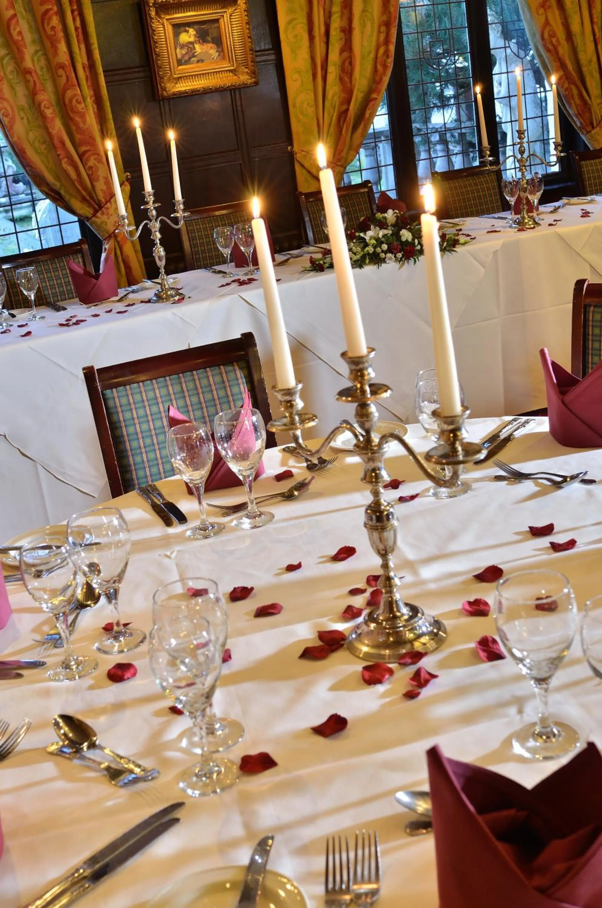 Restaurant/places to eat in Newby Bridge Hotel