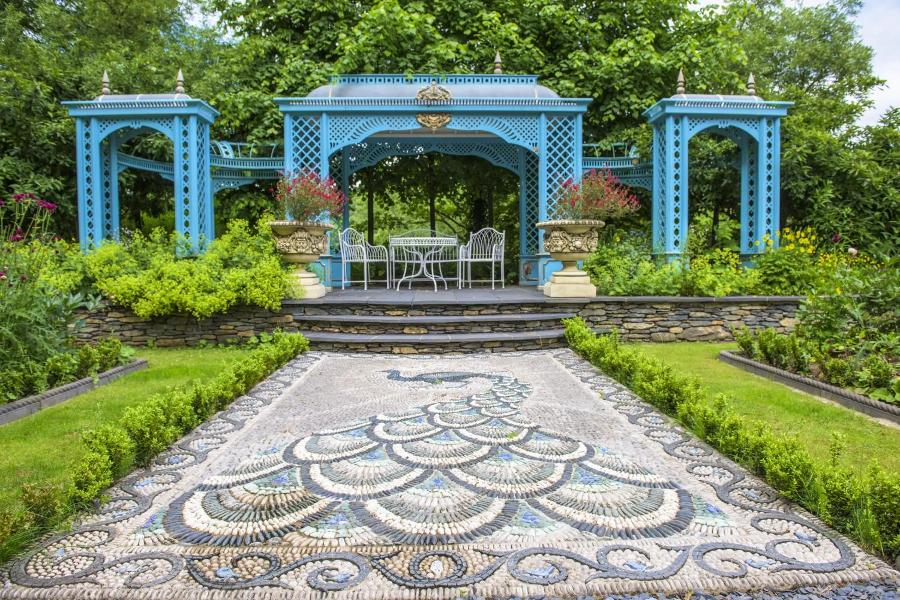 Garden in Newby Bridge Hotel