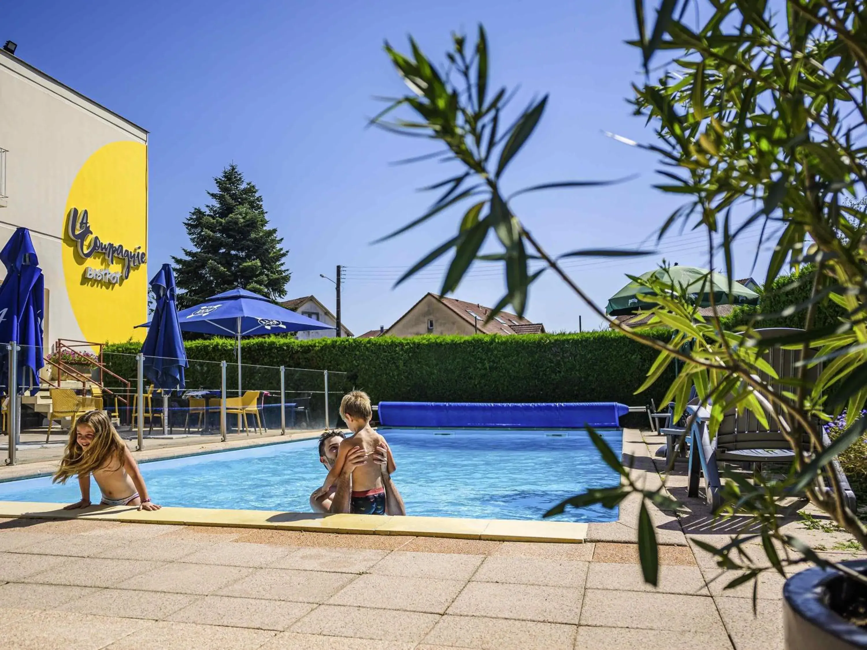 Pool view in ibis Belfort Danjoutin Pool view in ibis Belfort Danjoutin