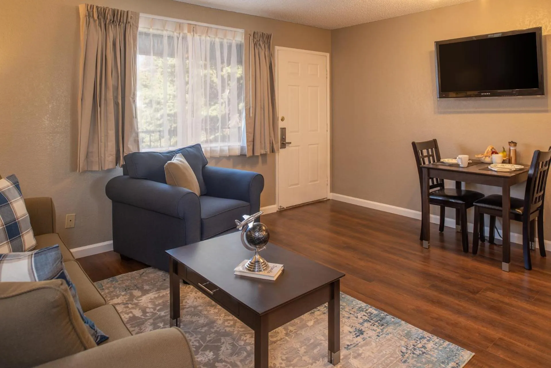 Living room in Thunderbird Resort Club