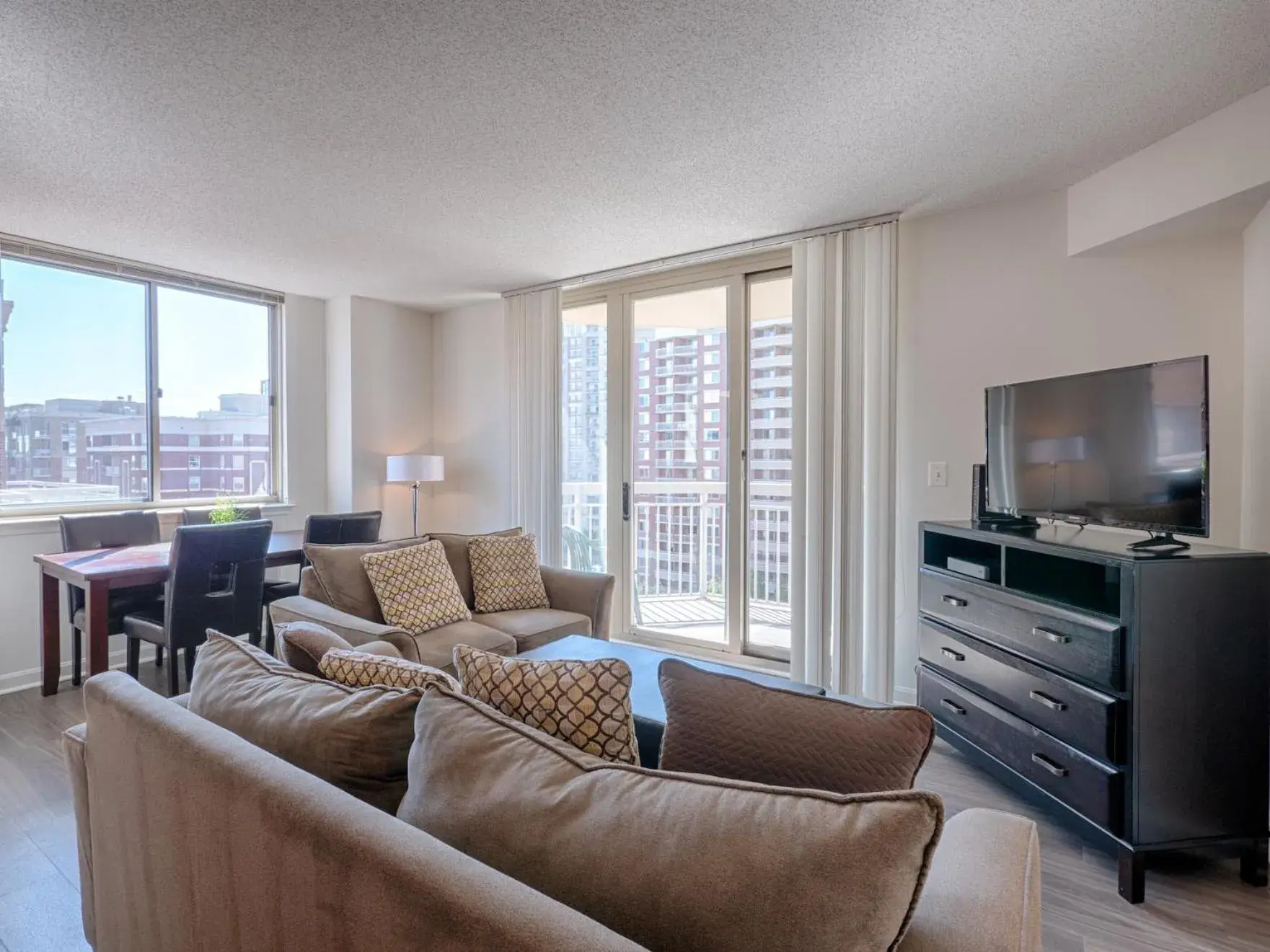 National at Ballston Place National at Ballston Place