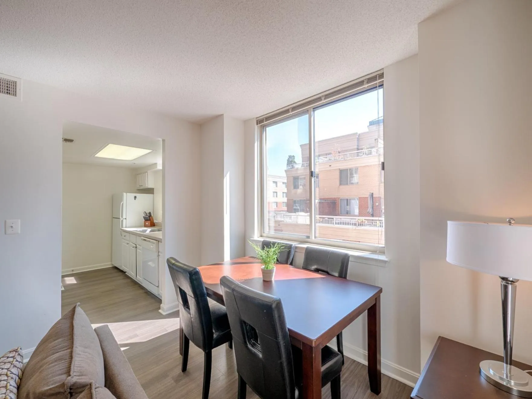 National at Ballston Place