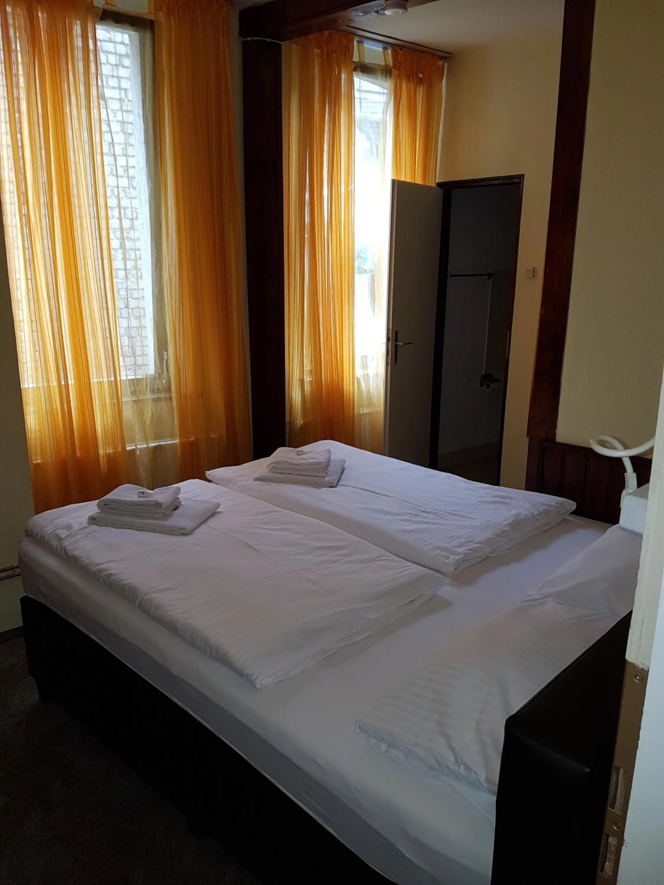 bunk bed in Hotel-Café-Burg Stahleck