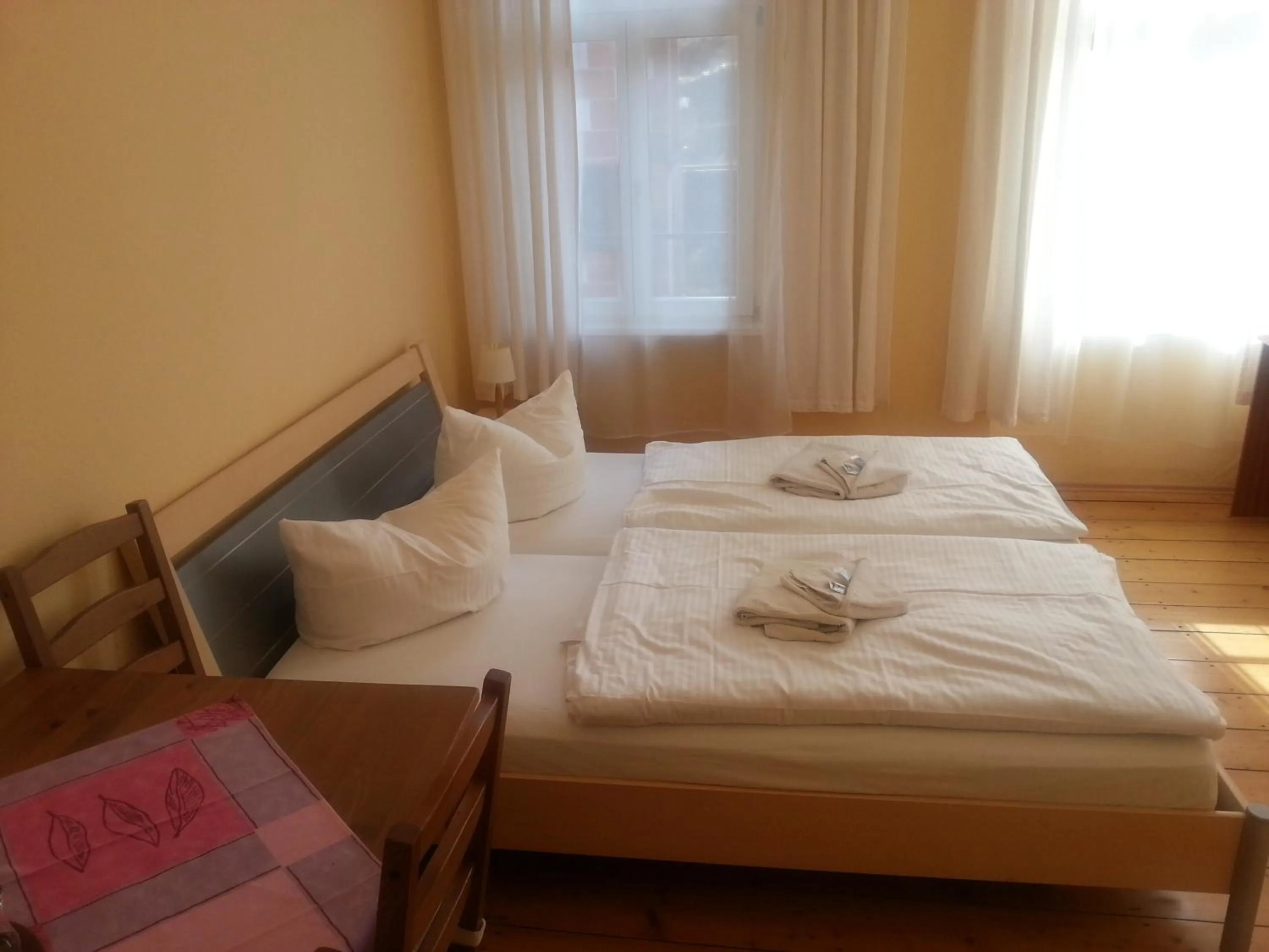 Bed in Hotel-Café-Burg Stahleck