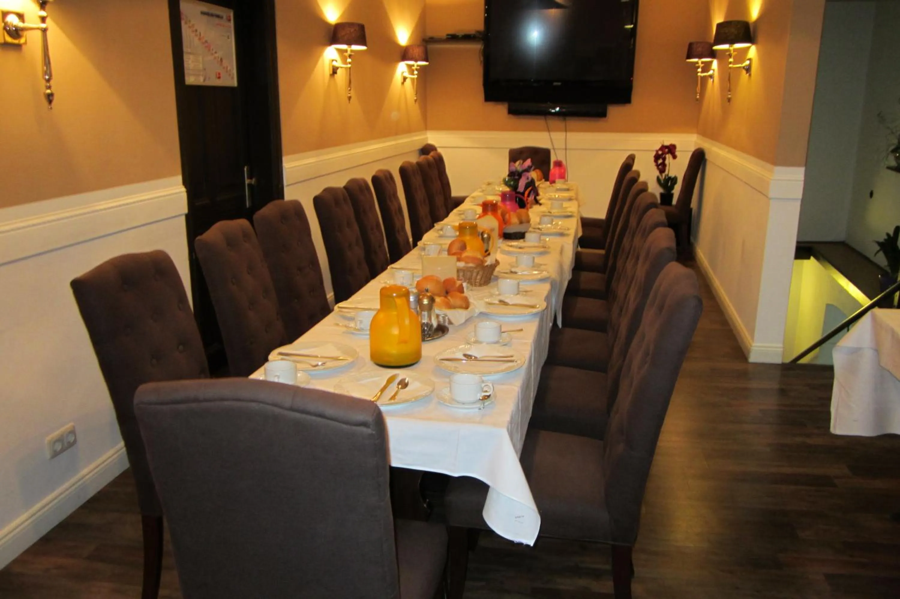 Restaurant/places to eat in Hotel-Café-Burg Stahleck