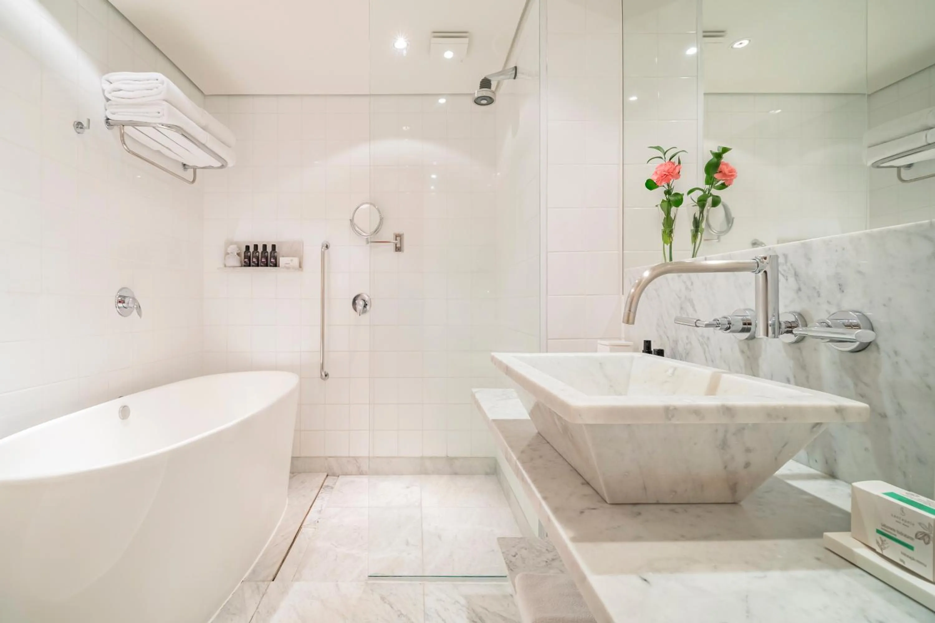 Bathroom in Emiliano São Paulo