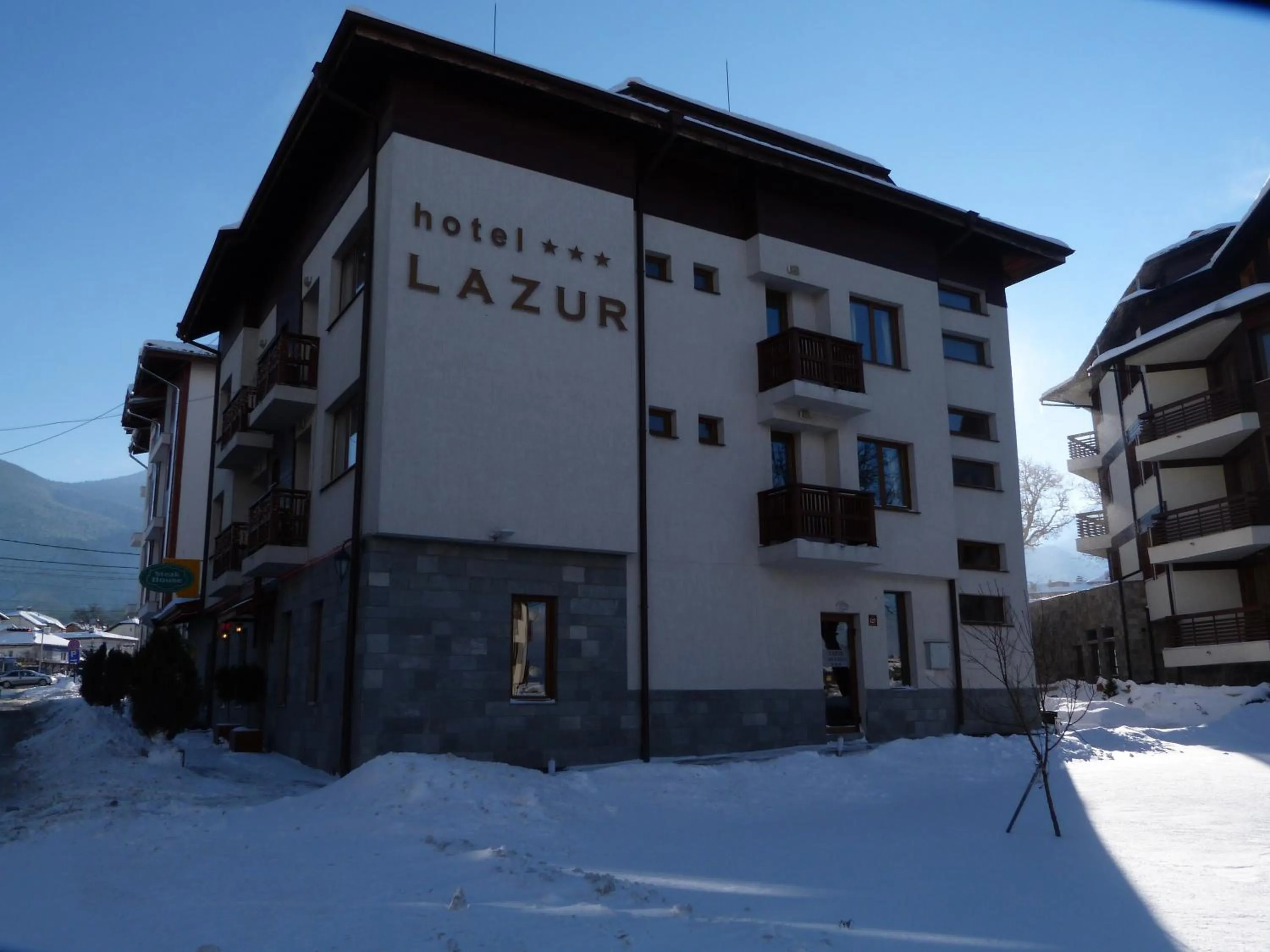 Facade/entrance in Family Hotel Lazur