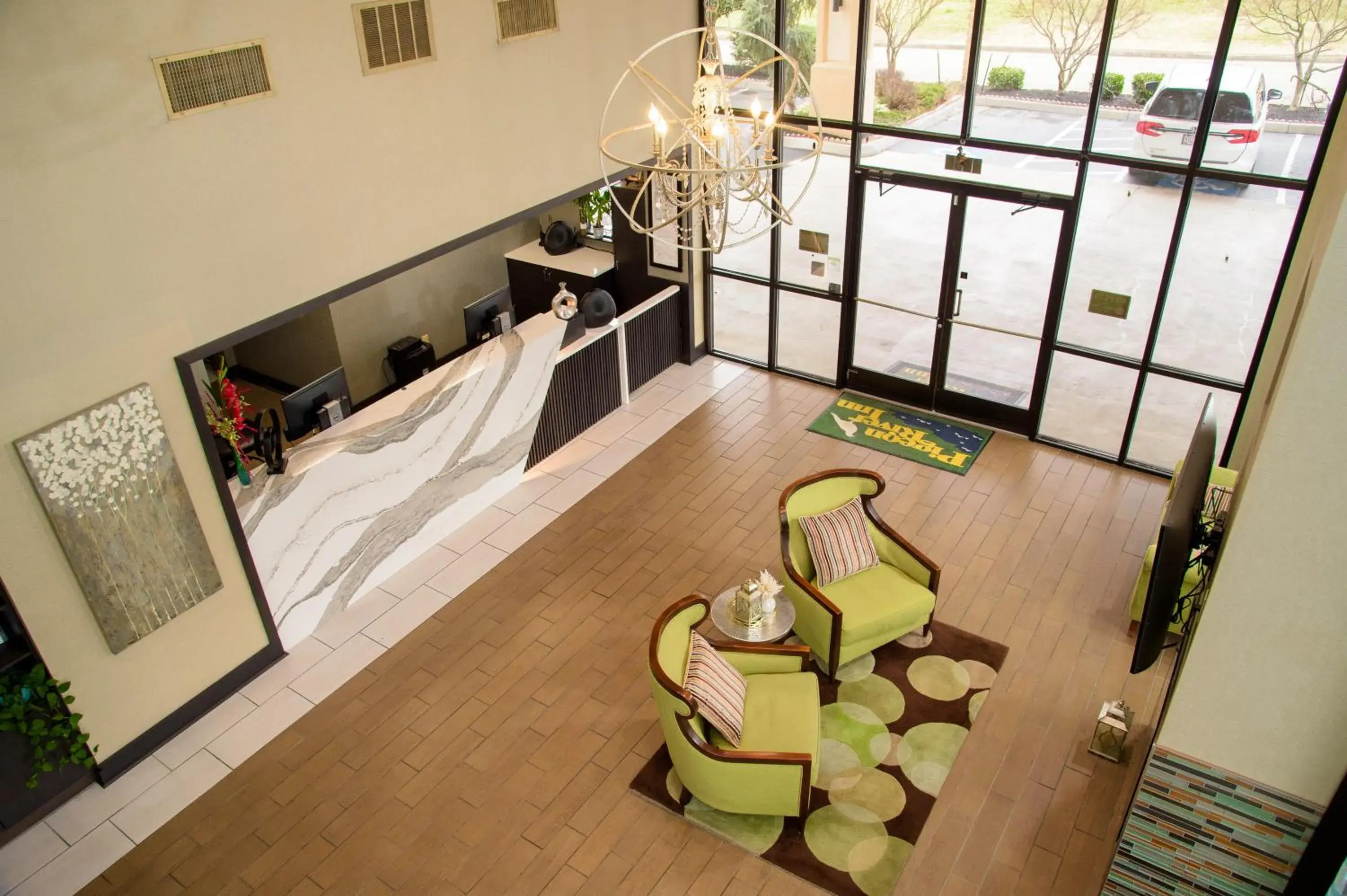 Lobby or reception, Bed in Pigeon River Inn Lobby or reception, Bed in Pigeon River Inn