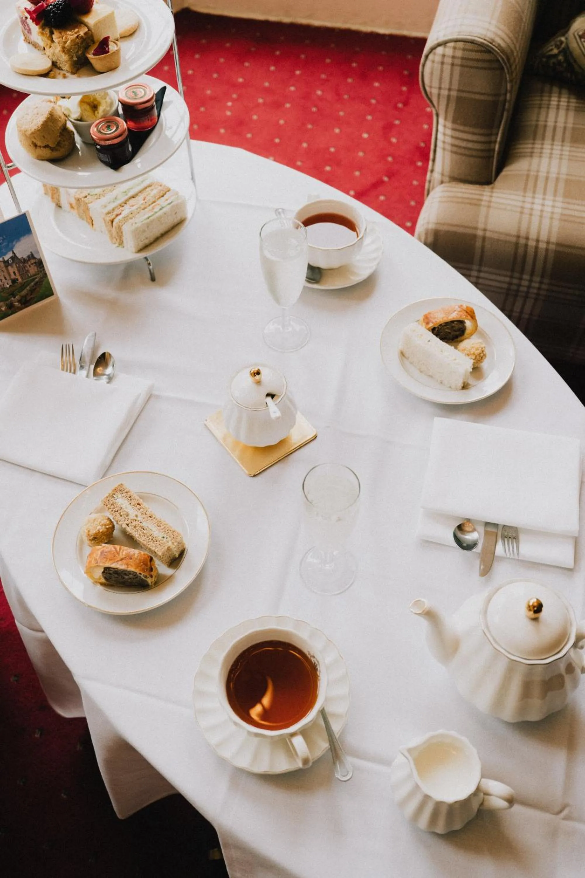 Food and drinks in Carberry Tower Mansion House and Estate