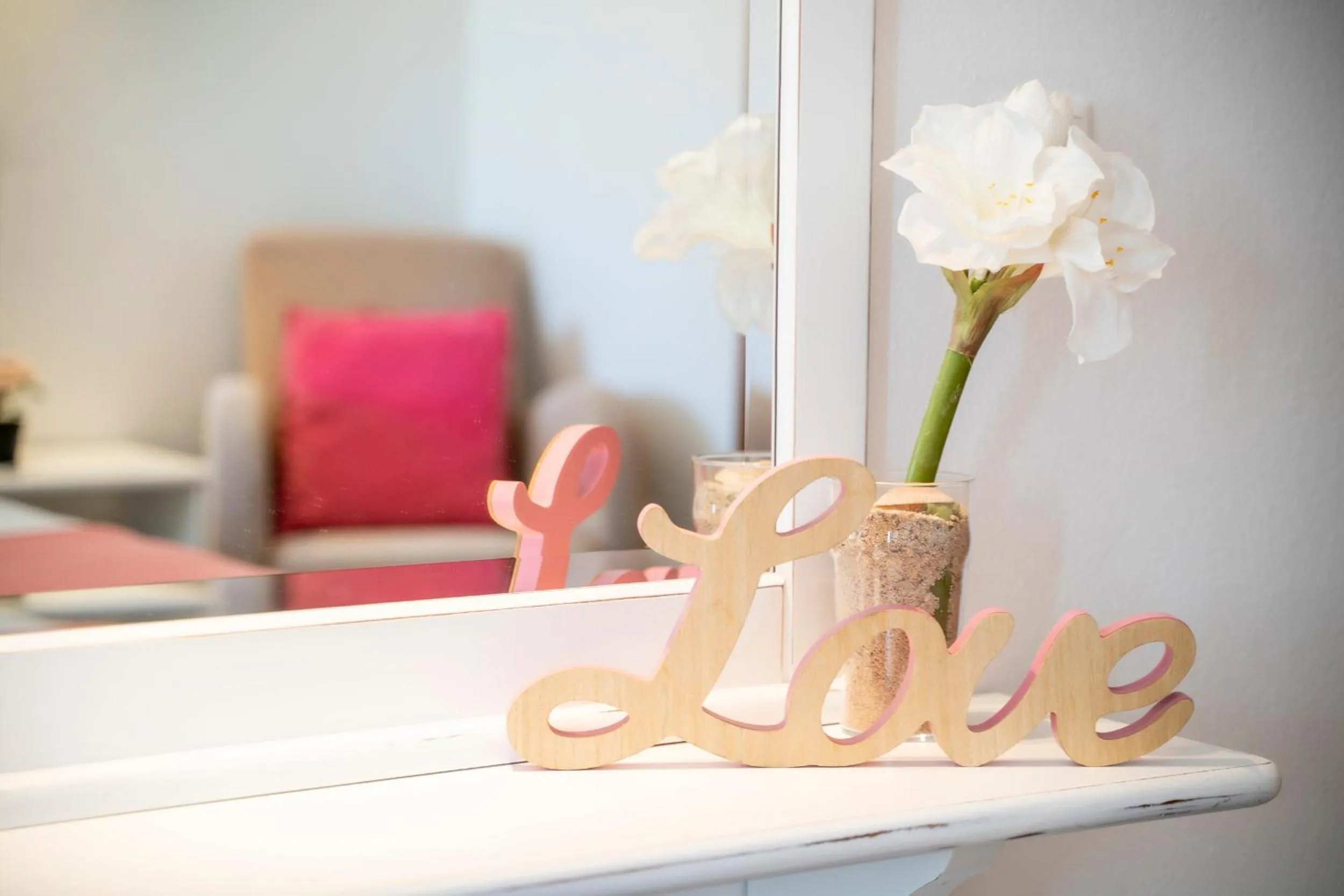 Decorative detail in Apartamentos Flor da Laranja, Albufeira by AlgarveBlossom