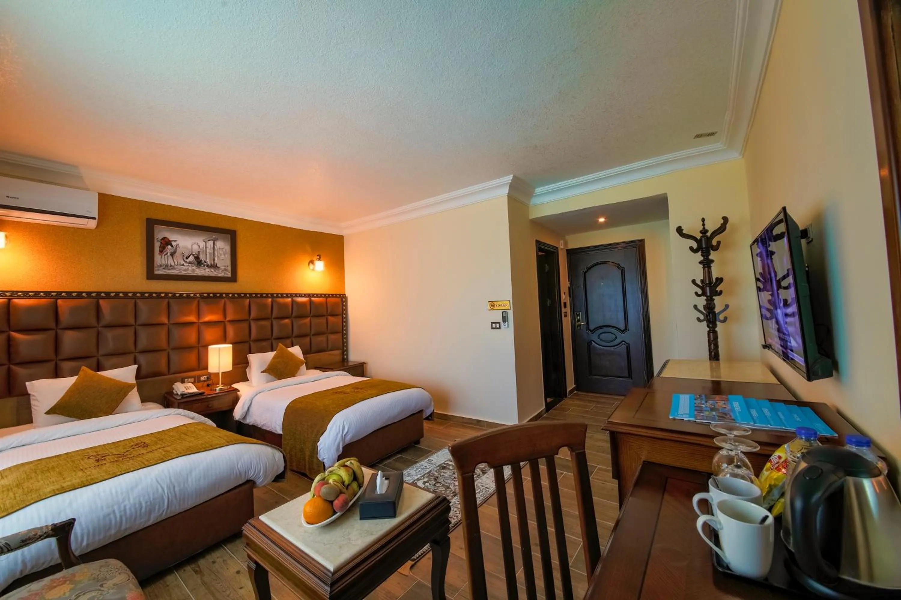 Coffee/tea facilities, Bed in Town Season Hotel