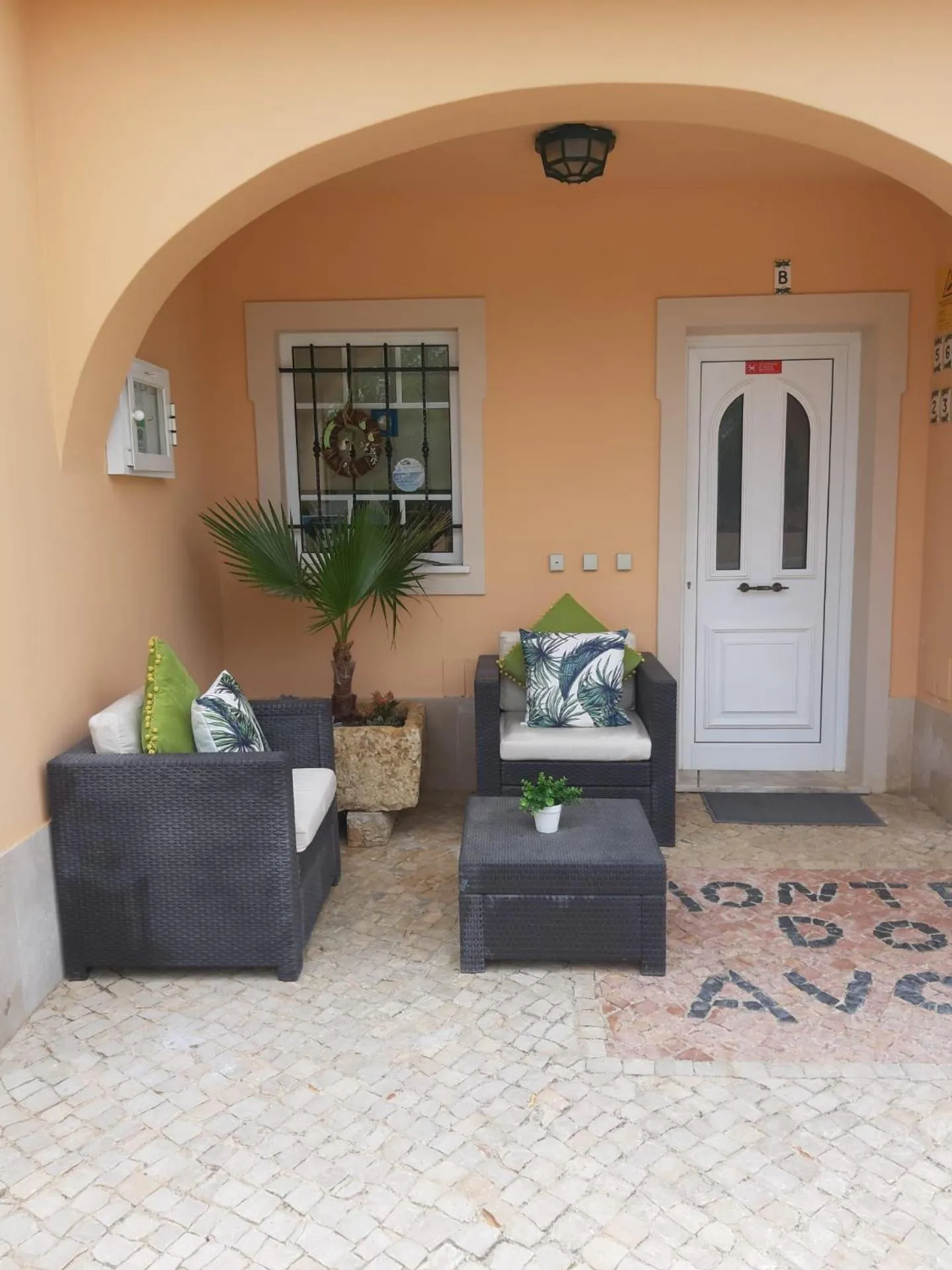 Lobby or reception in Apartamentos Monte dos Avós, Albufeira by AlgarveBlossom