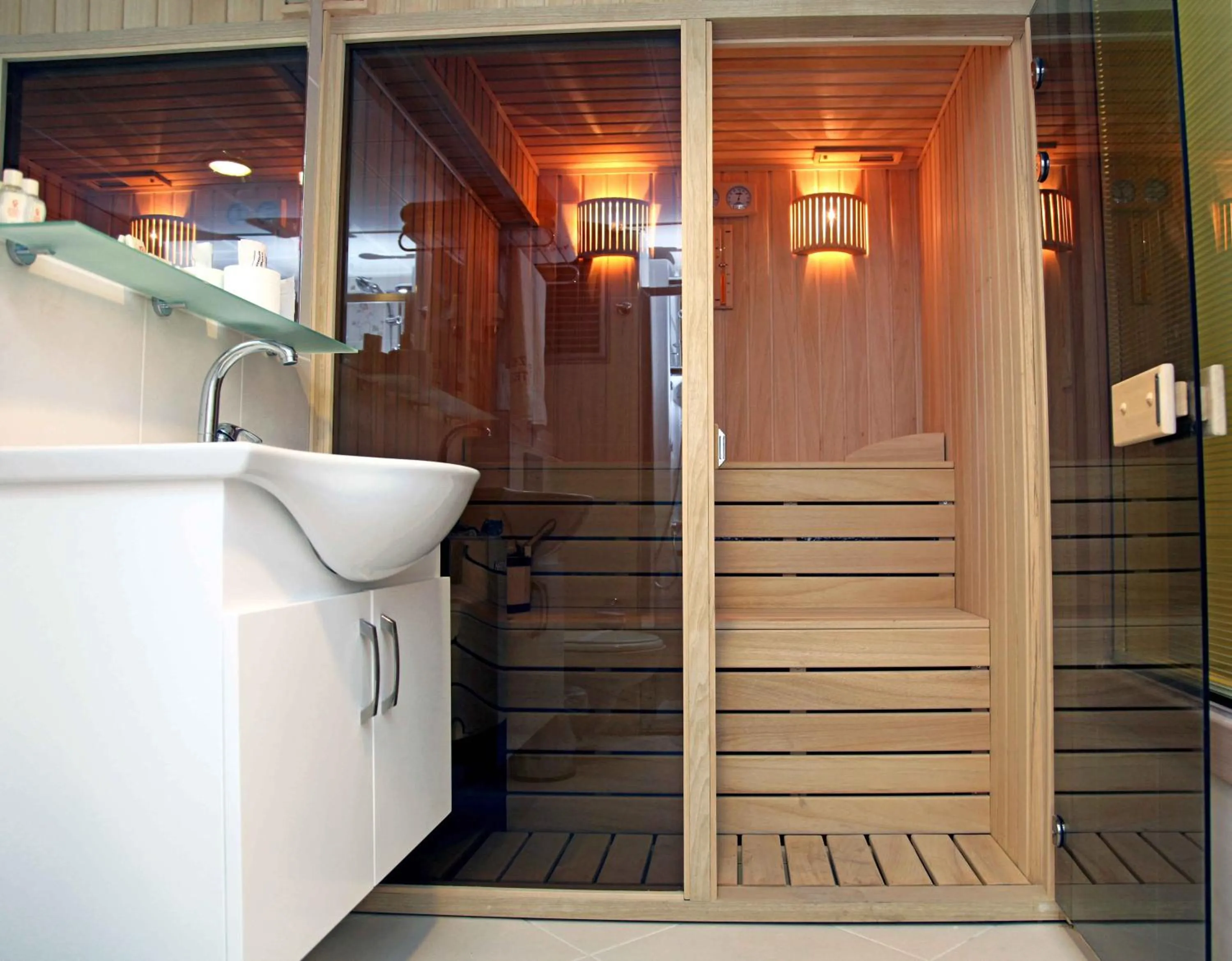 Spa and wellness centre/facilities in Grand Zeybek Hotel