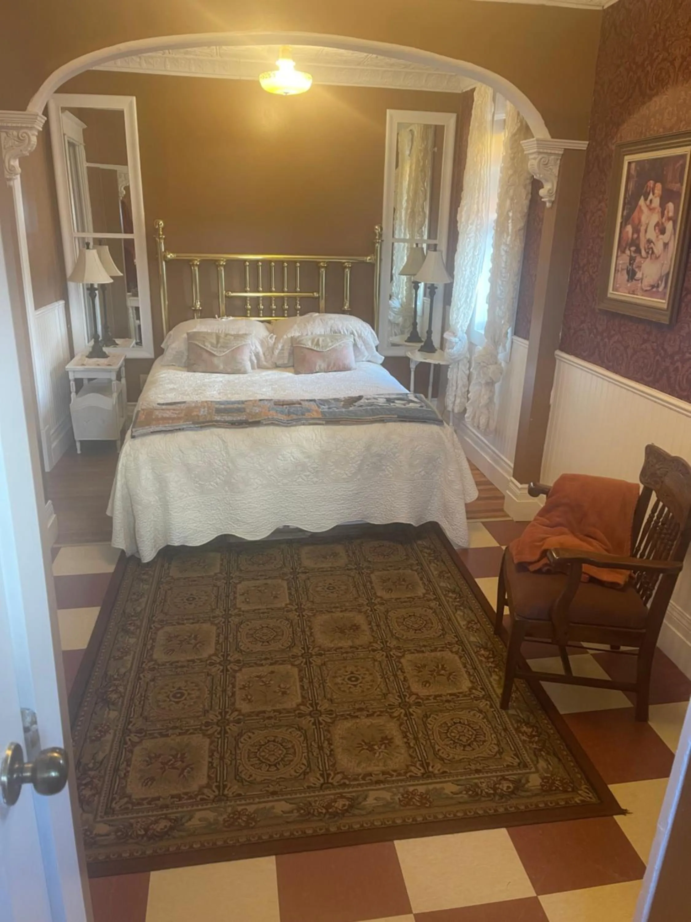 Bed in Wakamow Heights Bed and Breakfast