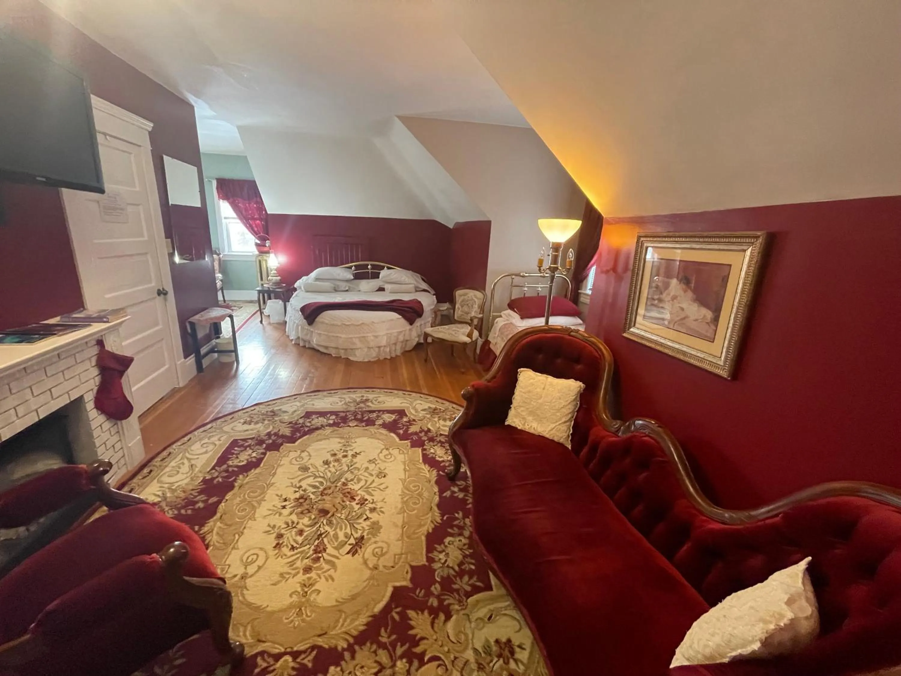 Bed in Wakamow Heights Bed and Breakfast